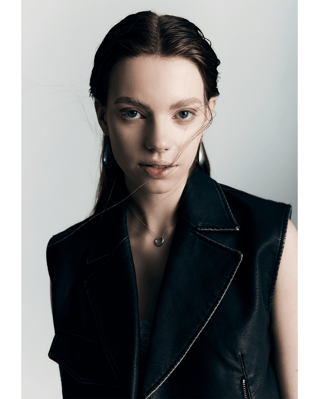 Stages of adjustments — Look 2