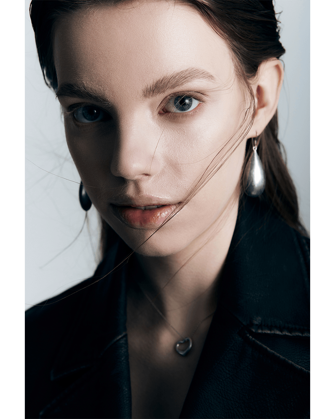 Stages of adjustments — Look 3