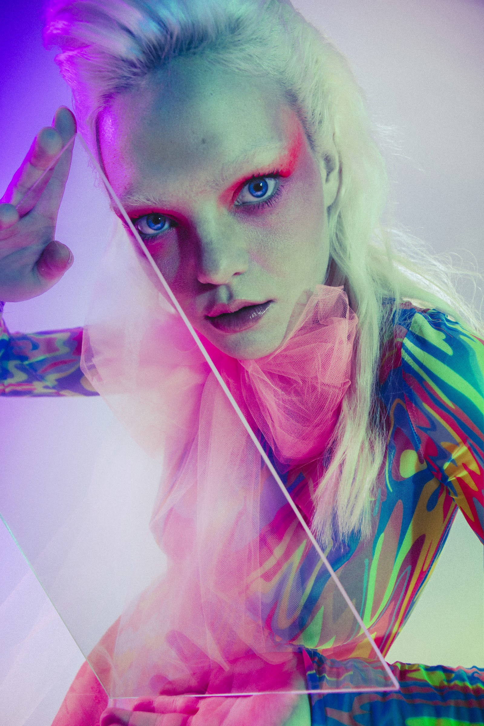 PLANETARY TWINS — Look 7