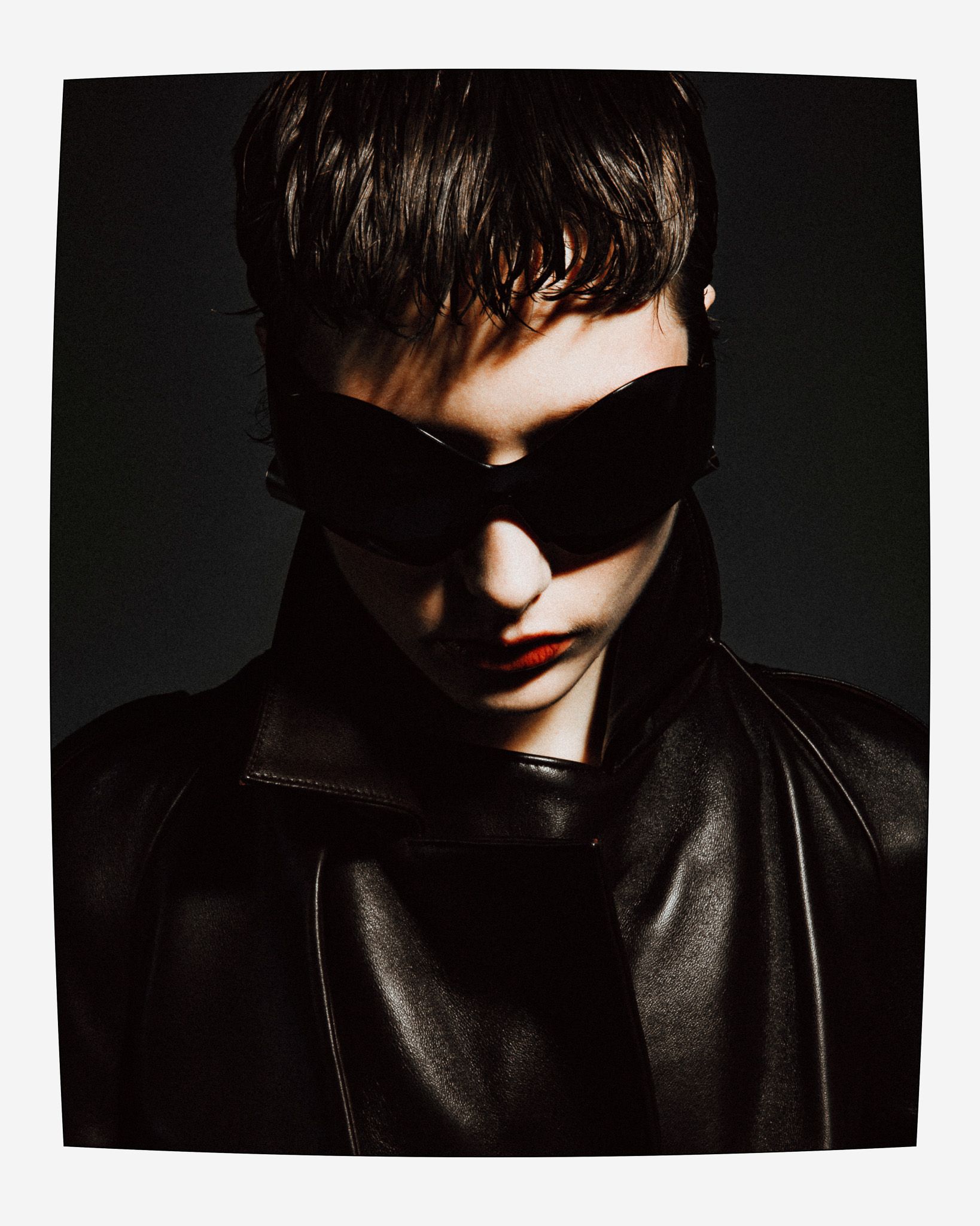 Who is she? — Look 7