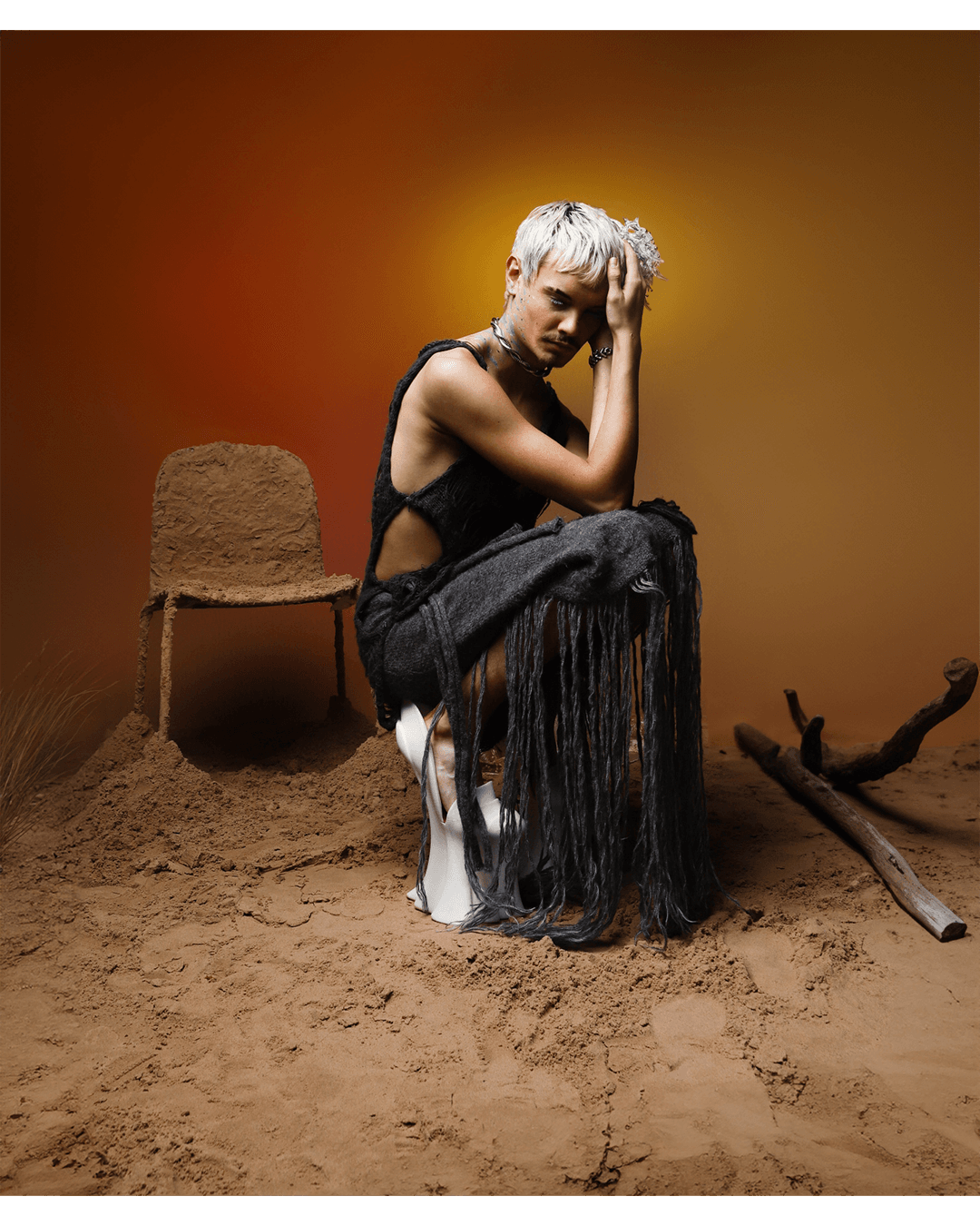 Dystopia — Look 12