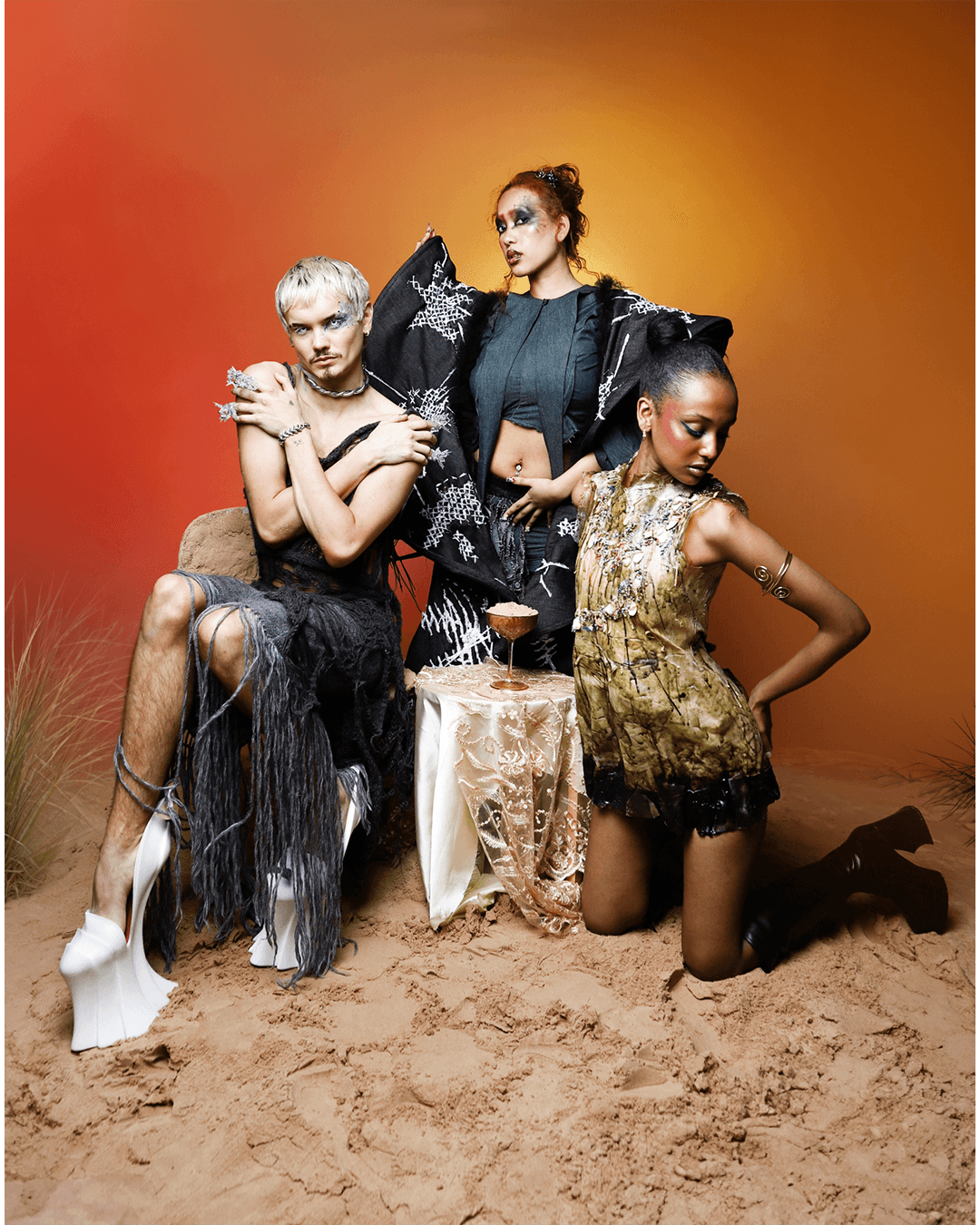 Dystopia — Look 16