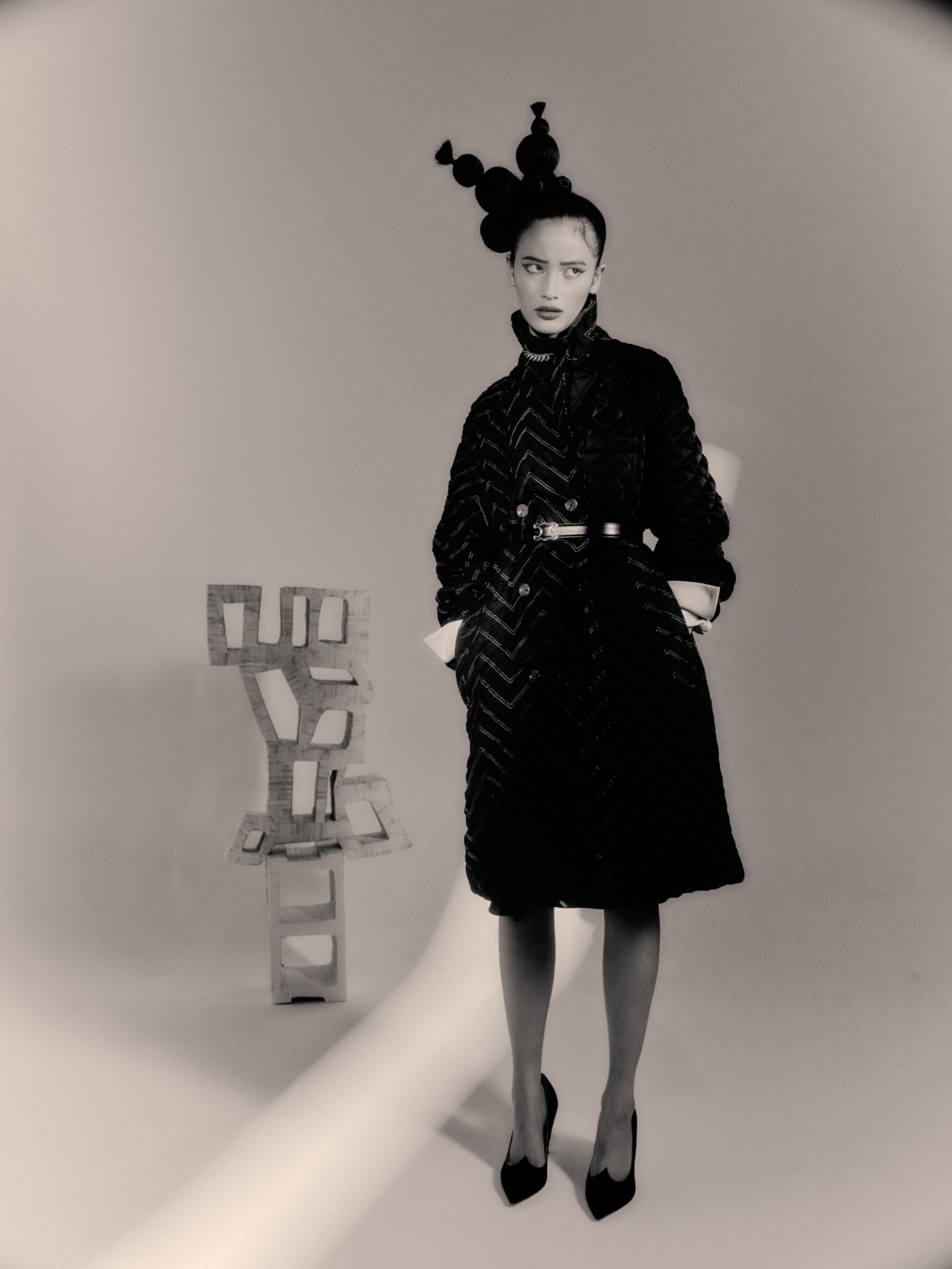 DISPLACED BOUNDARIES — Look 5