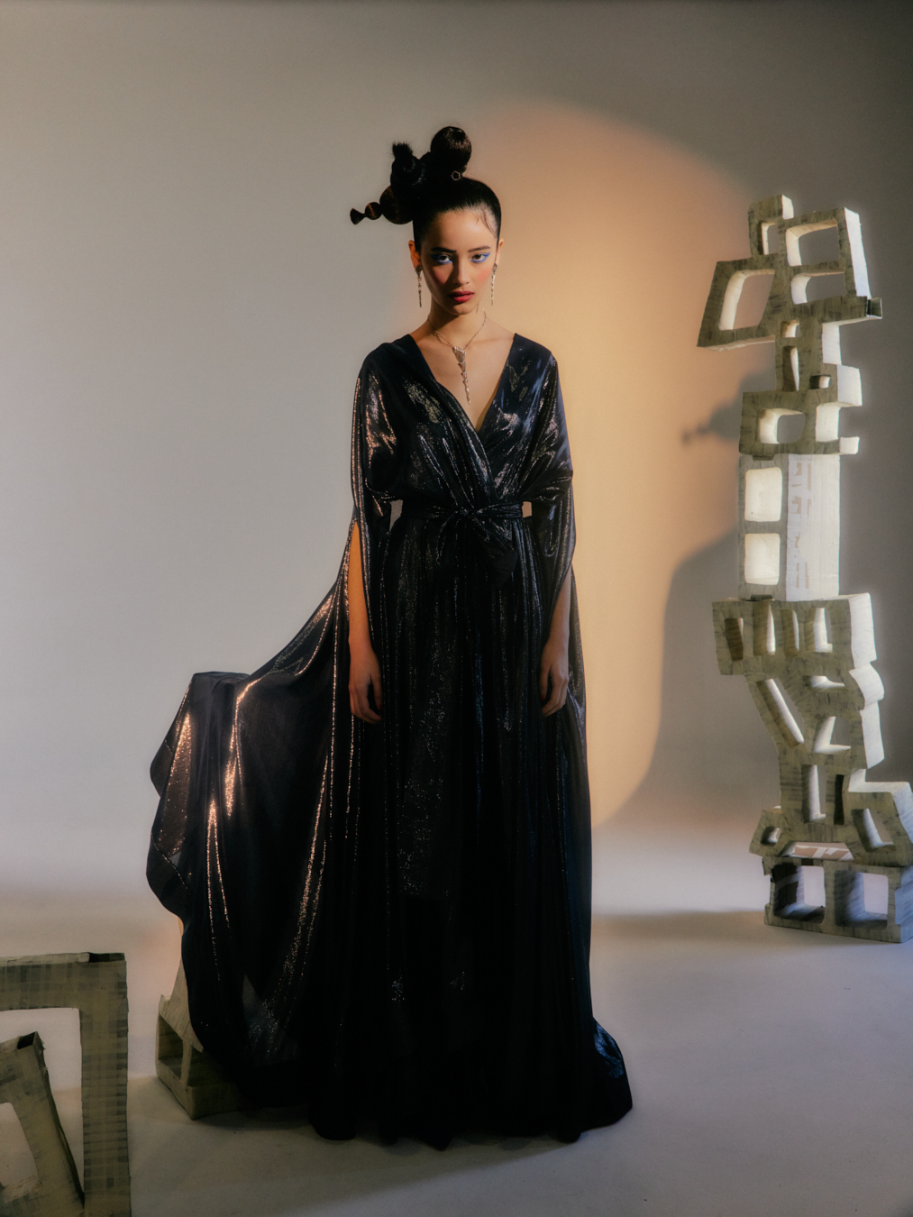 DISPLACED BOUNDARIES — Look 15