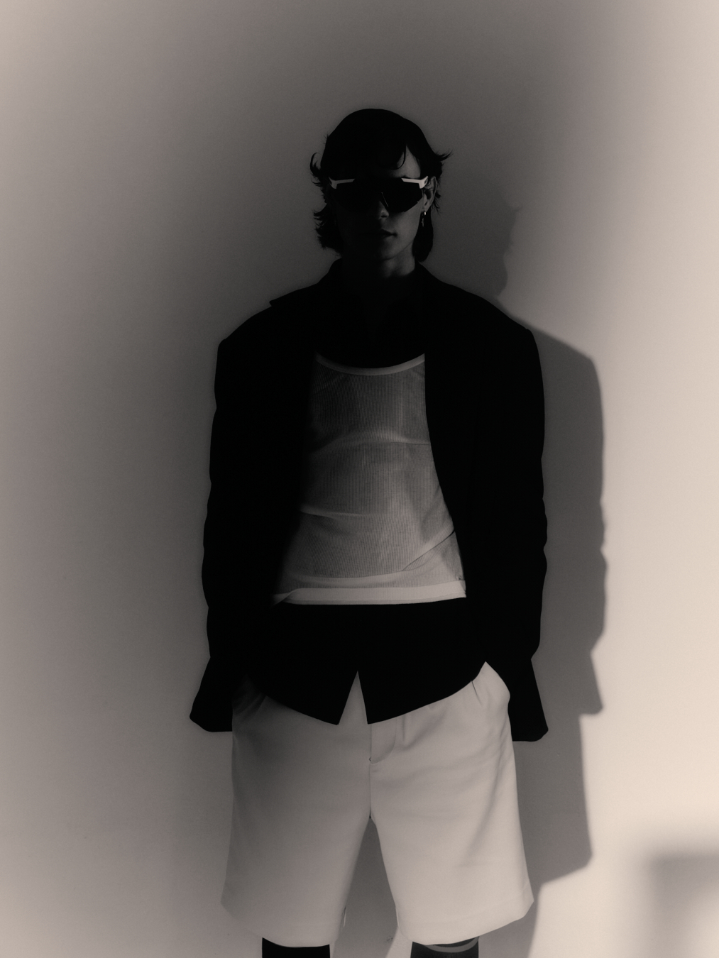 DISPLACED BOUNDARIES — Look 16