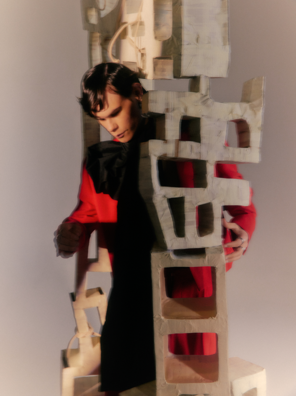 DISPLACED BOUNDARIES — Look 20