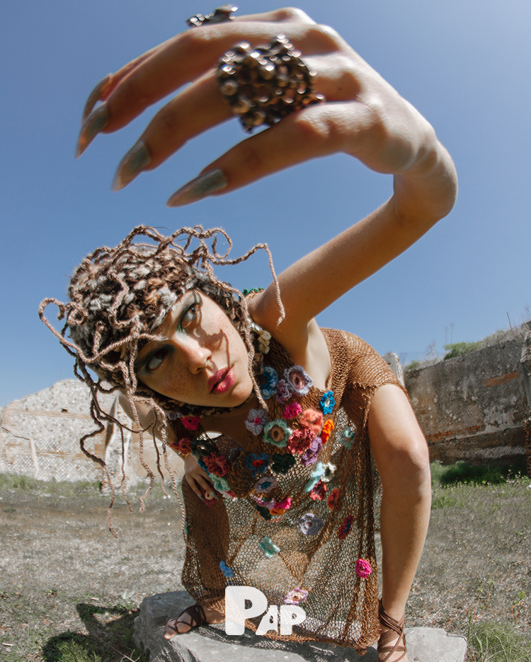 ELEMENTAL SPIRITS — Look 10