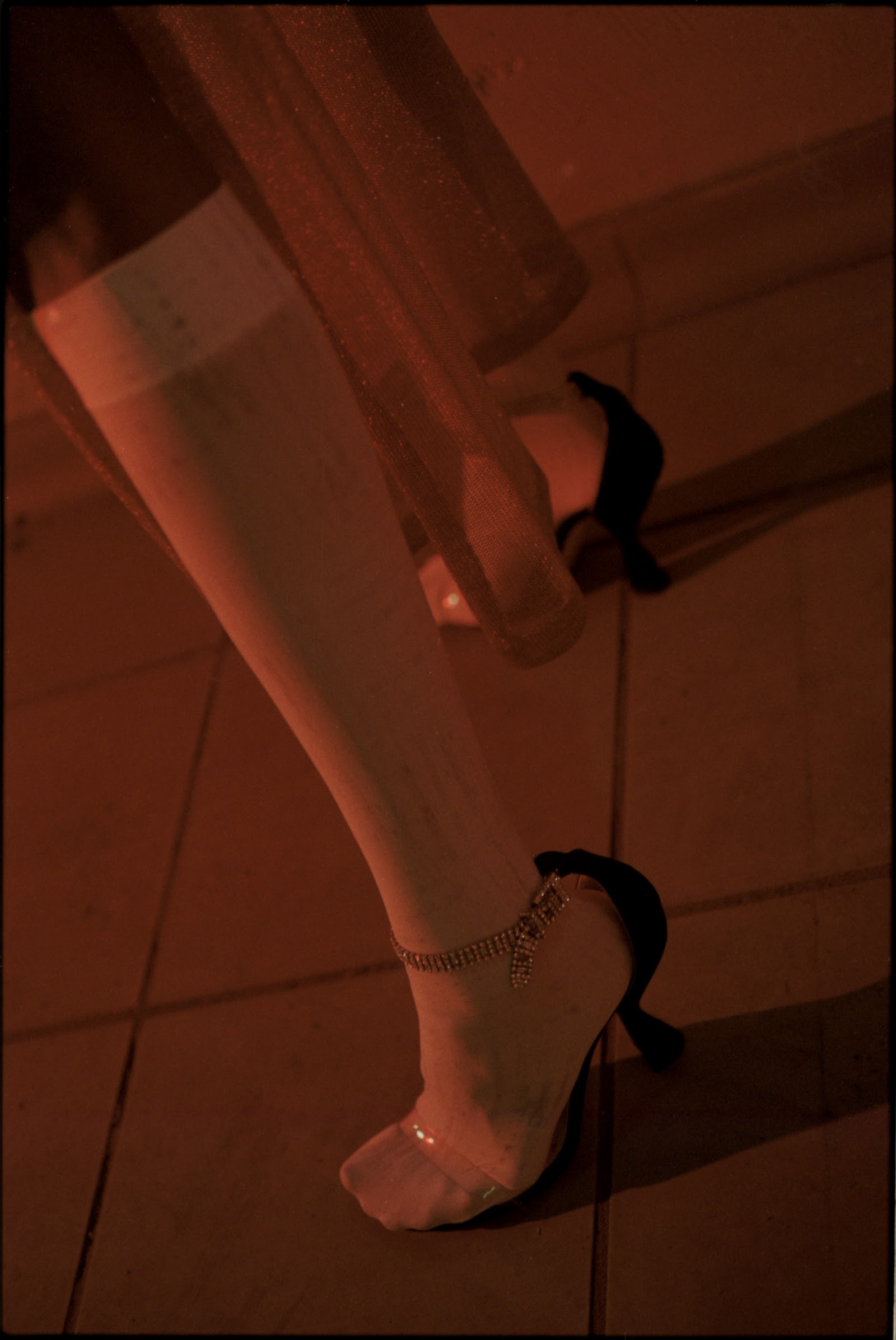 A VISITOR OF THE NIGHT — Look 10