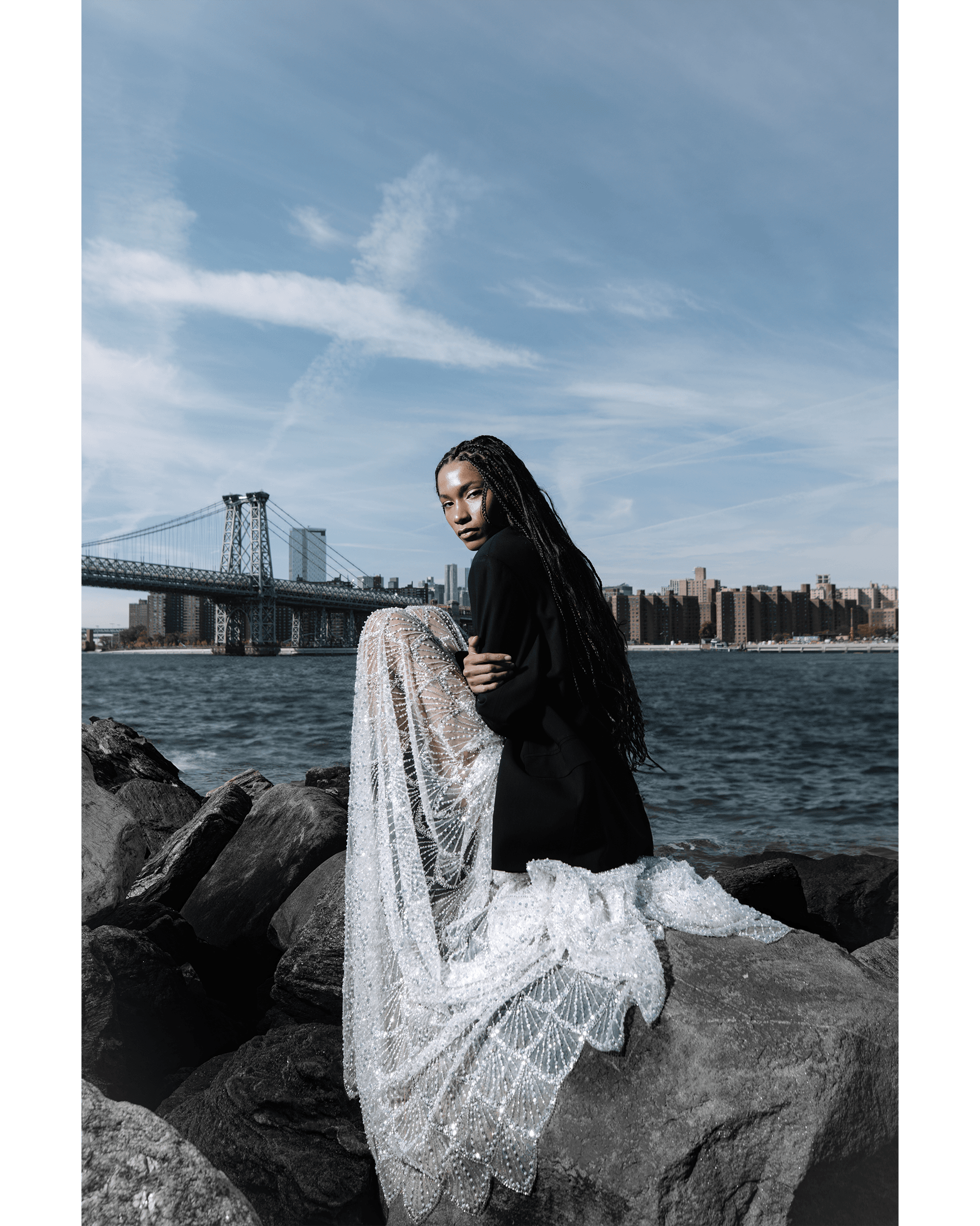 Nothing with sirens — Look 2