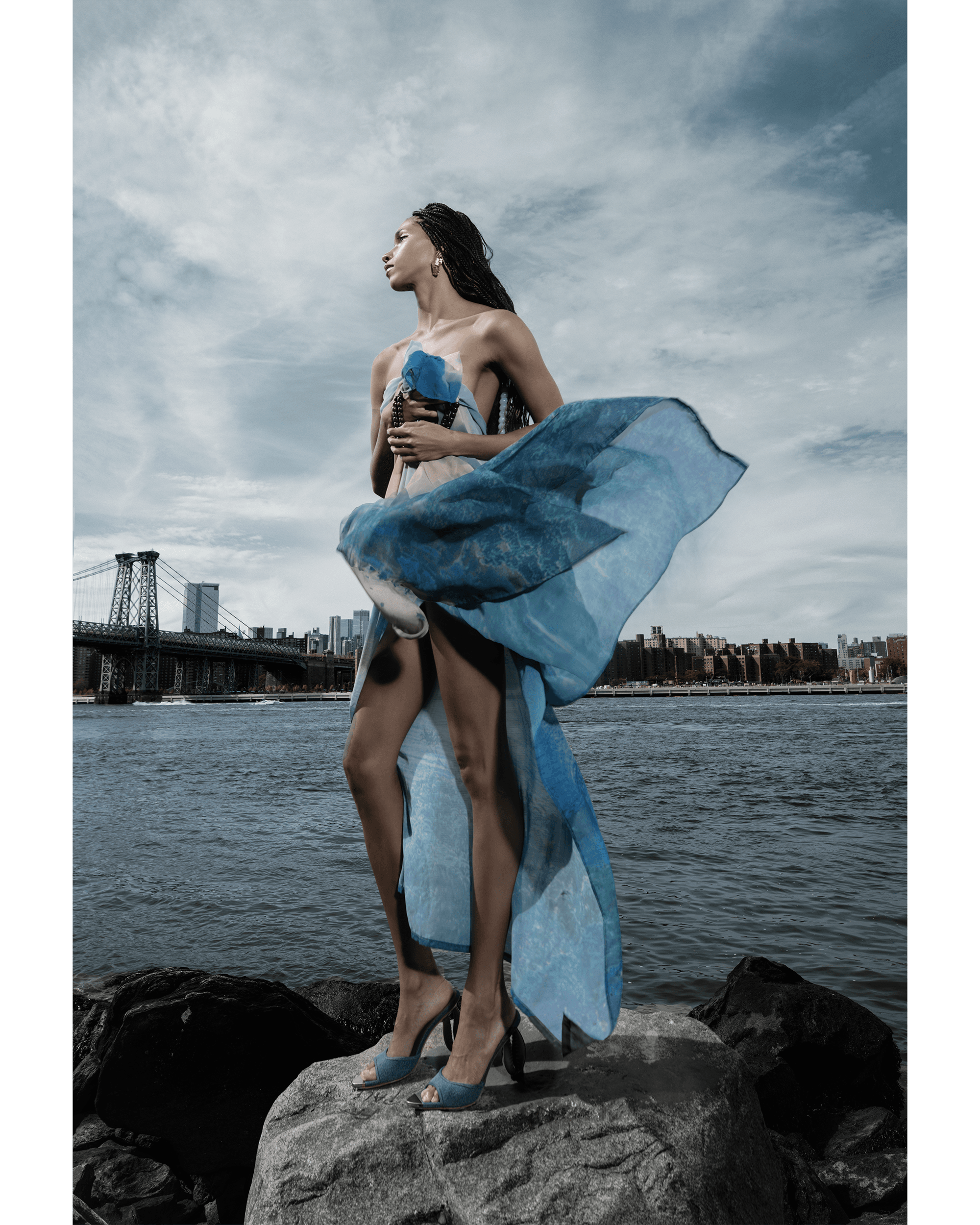 Nothing with sirens — Look 8