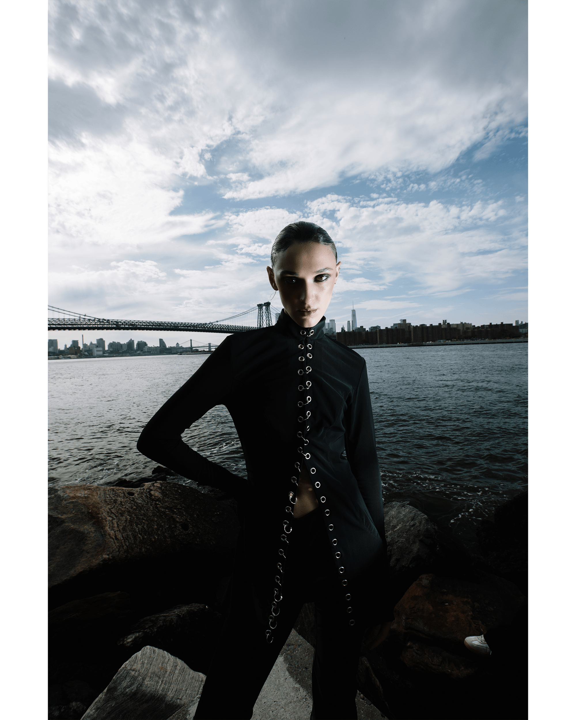 Nothing with sirens — Look 11
