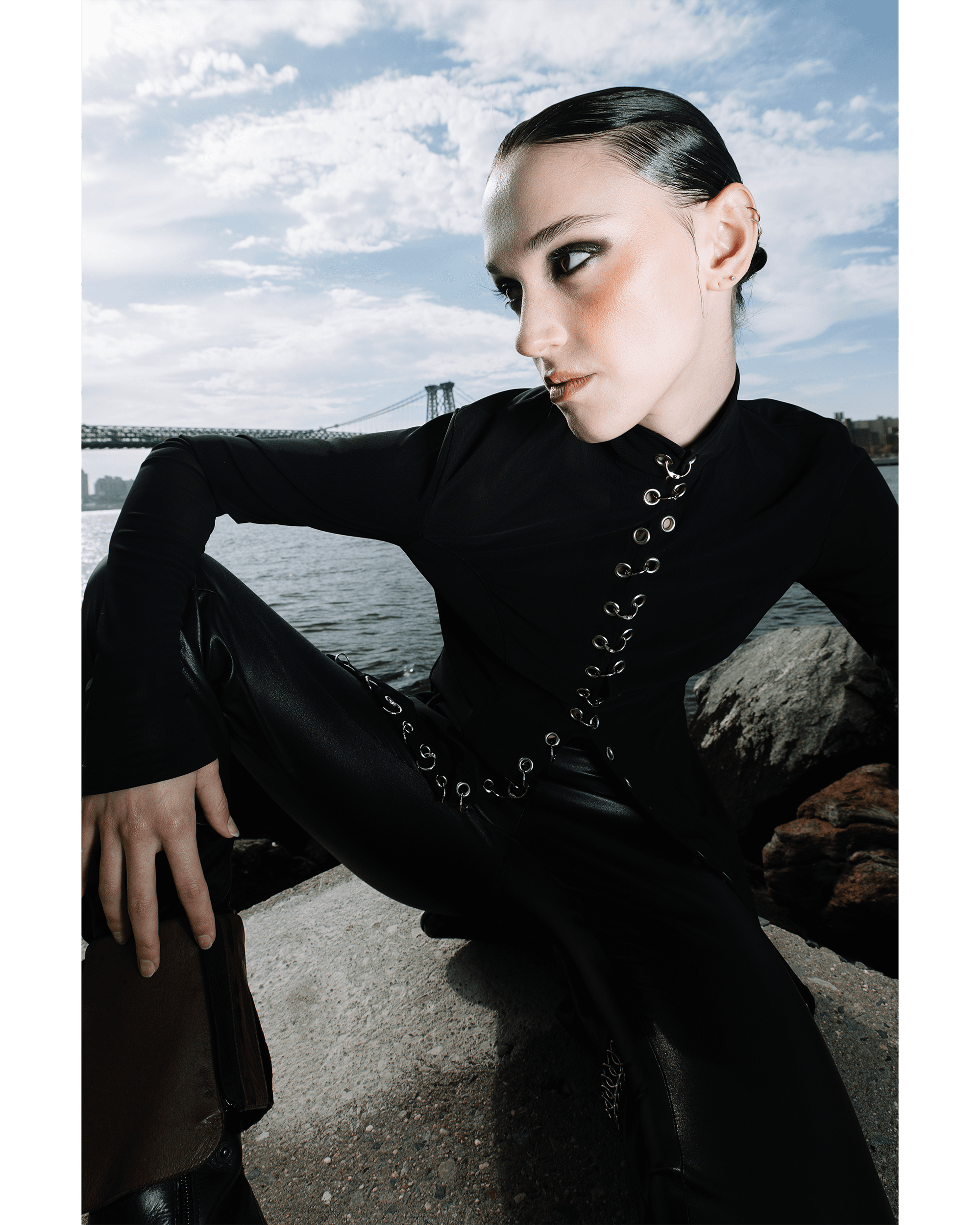 Nothing with sirens — Look 12