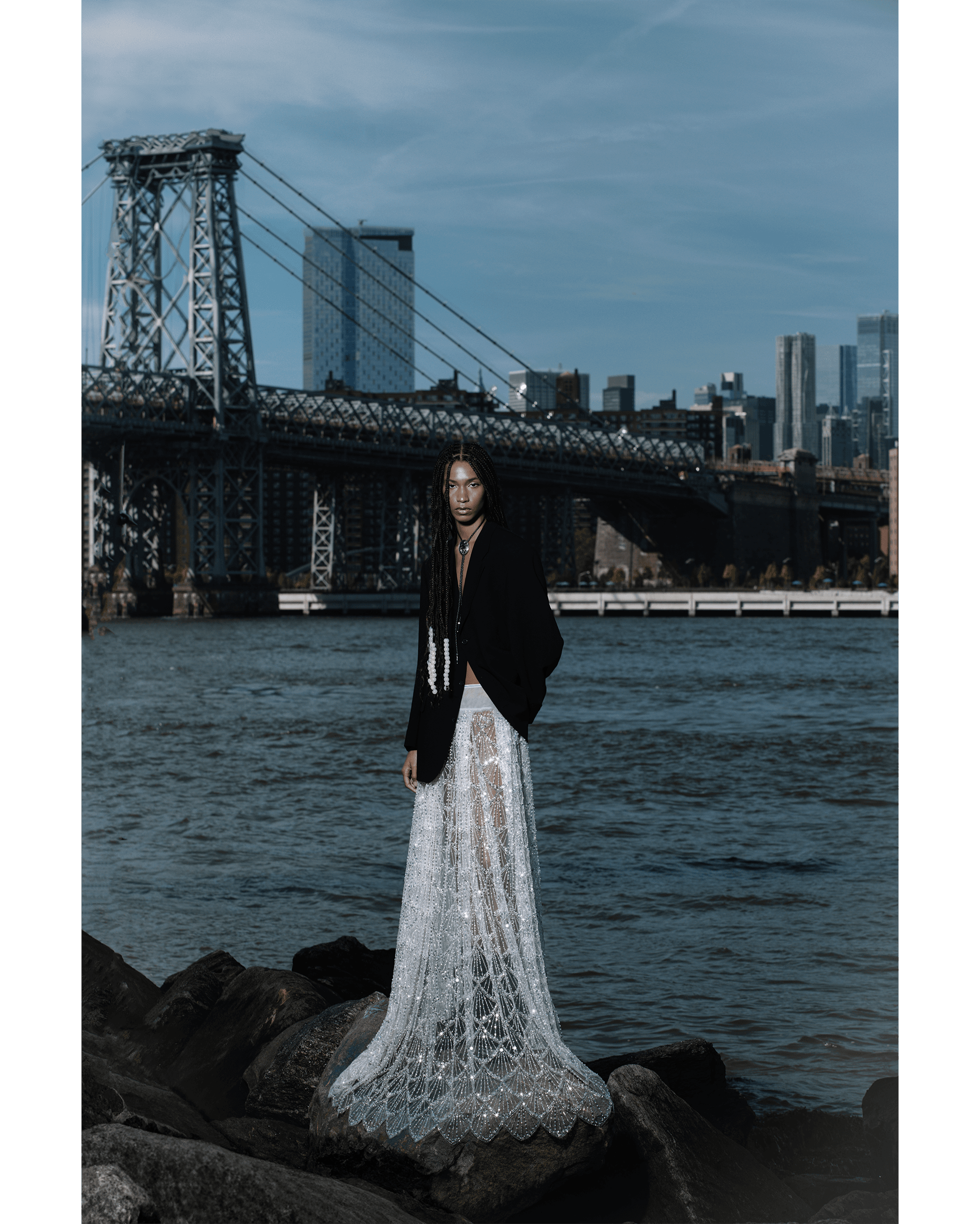 Nothing with sirens — Look 15
