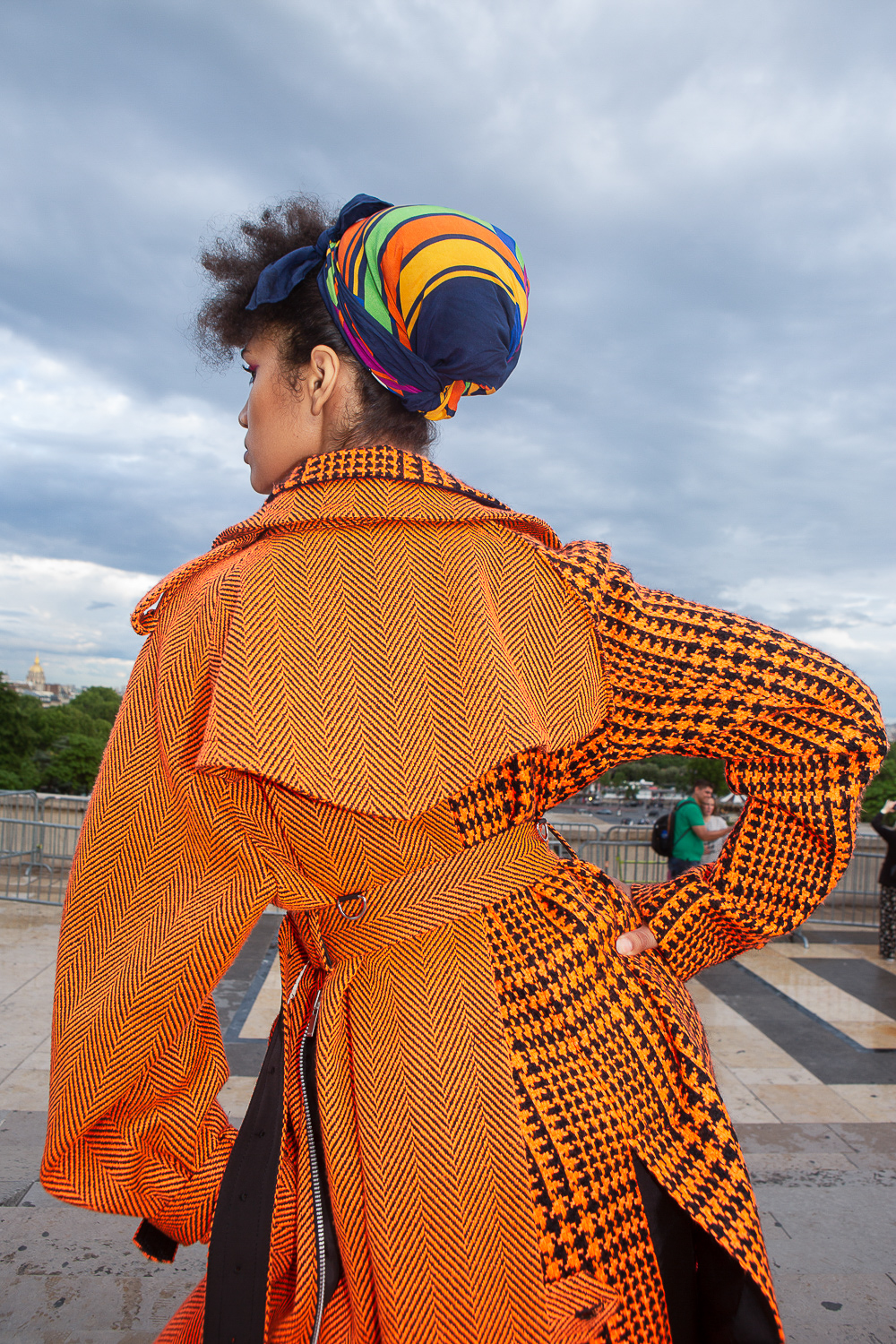 PARISIAN GIRL — Look 9