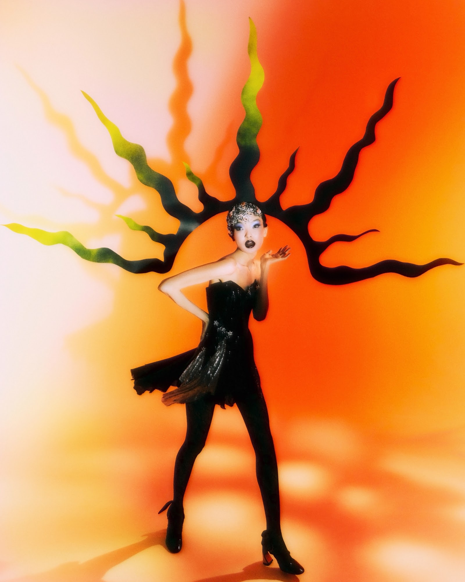 ACT OF PERFORMANCE — Look 10