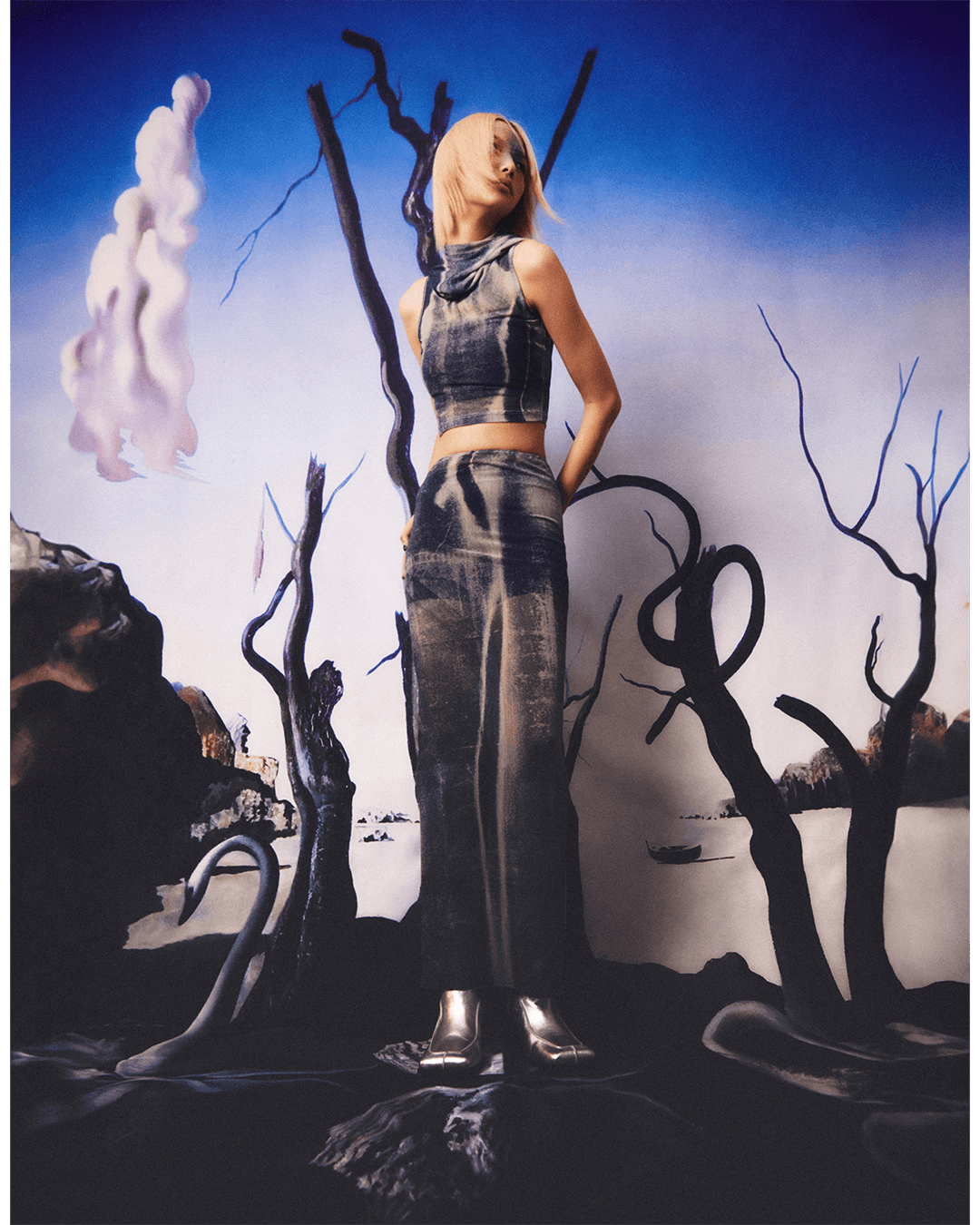 Oneiromancy — Look 17