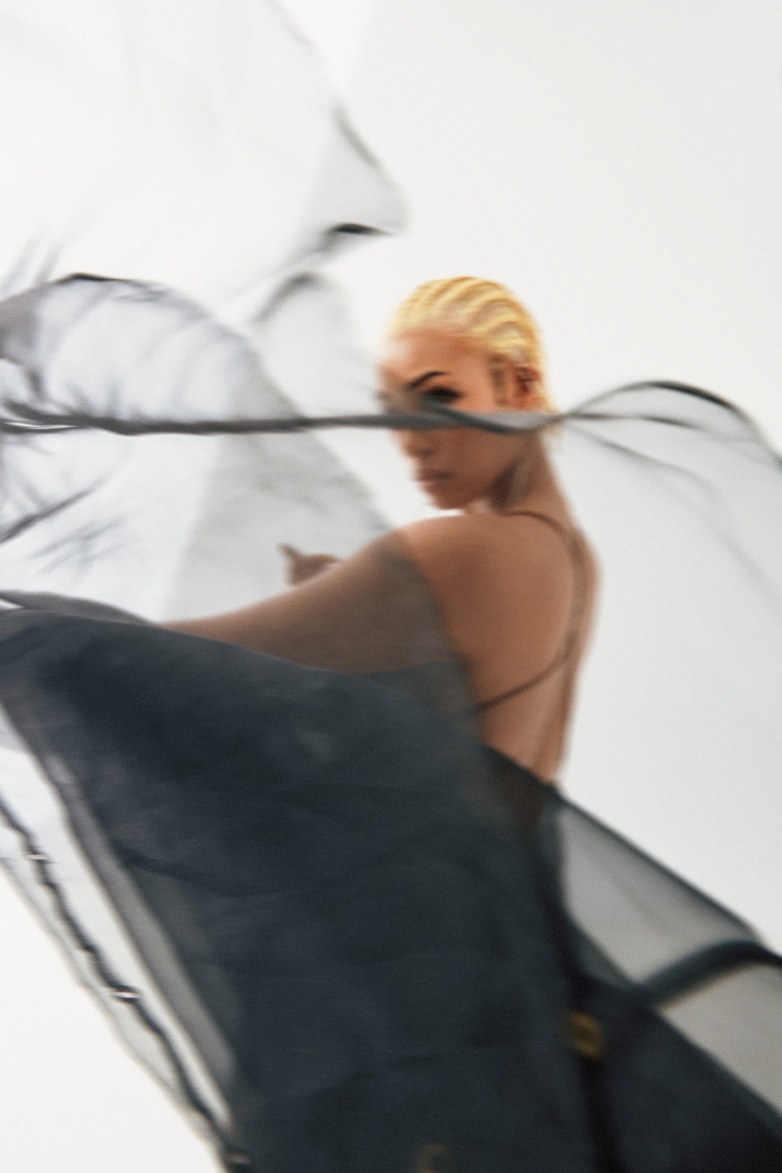 SHAH — Look 4