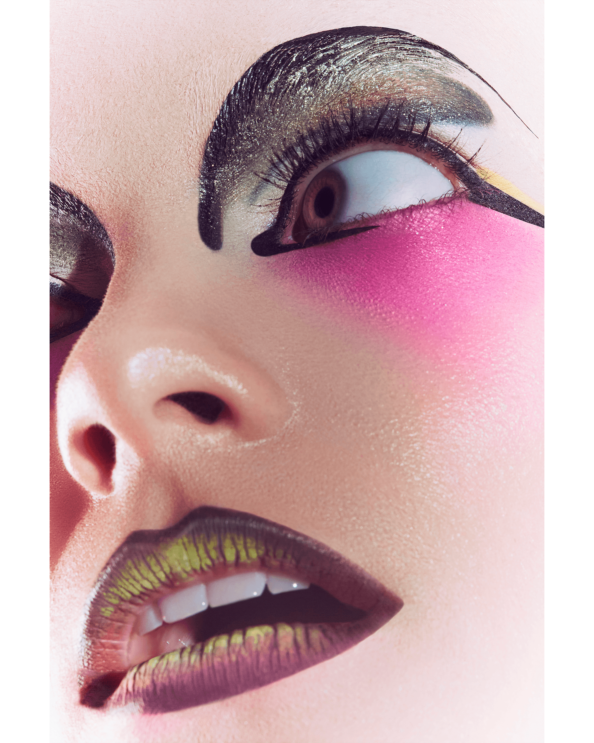 Ultraviolet — Look 9