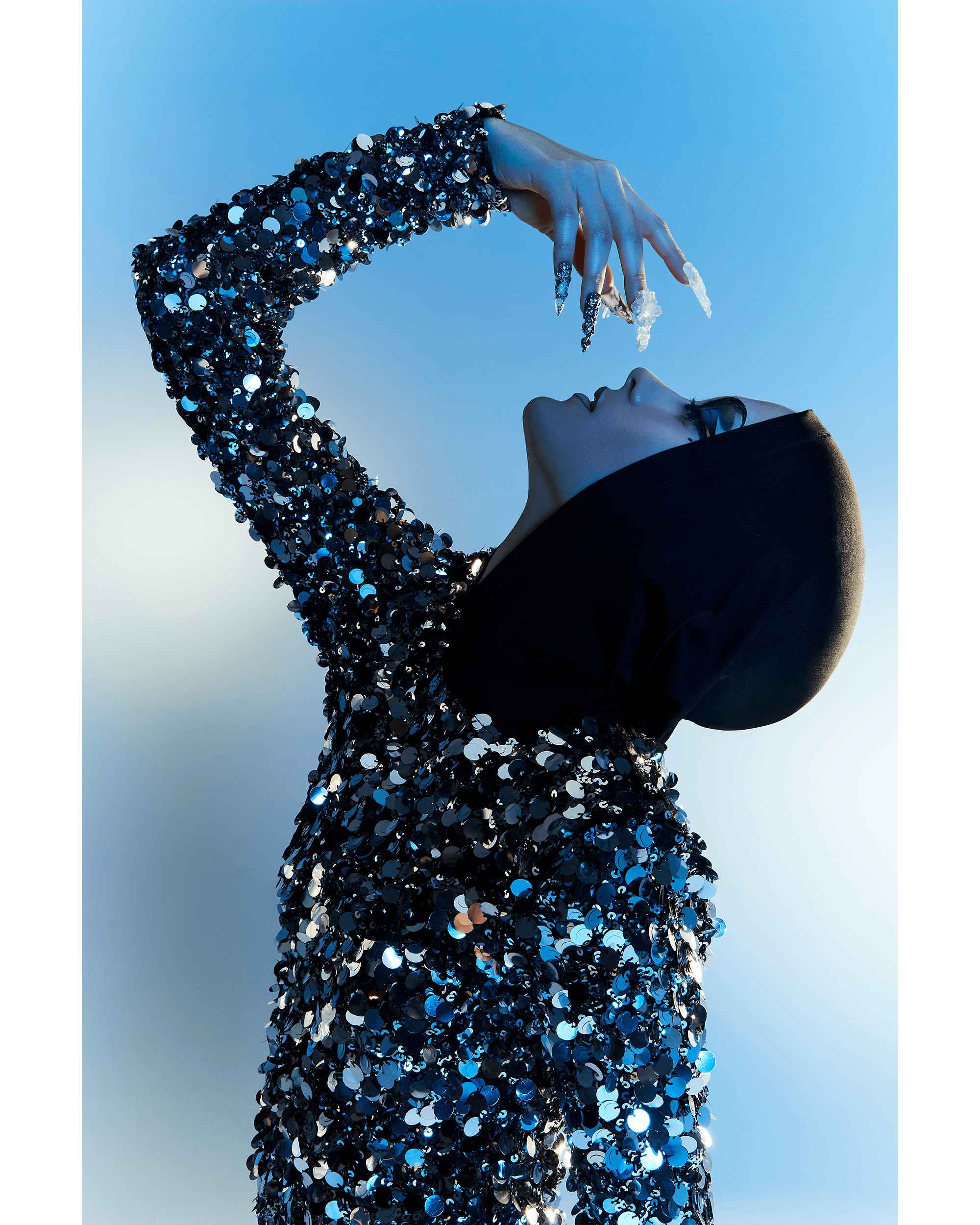 Ultraviolet — Look 13