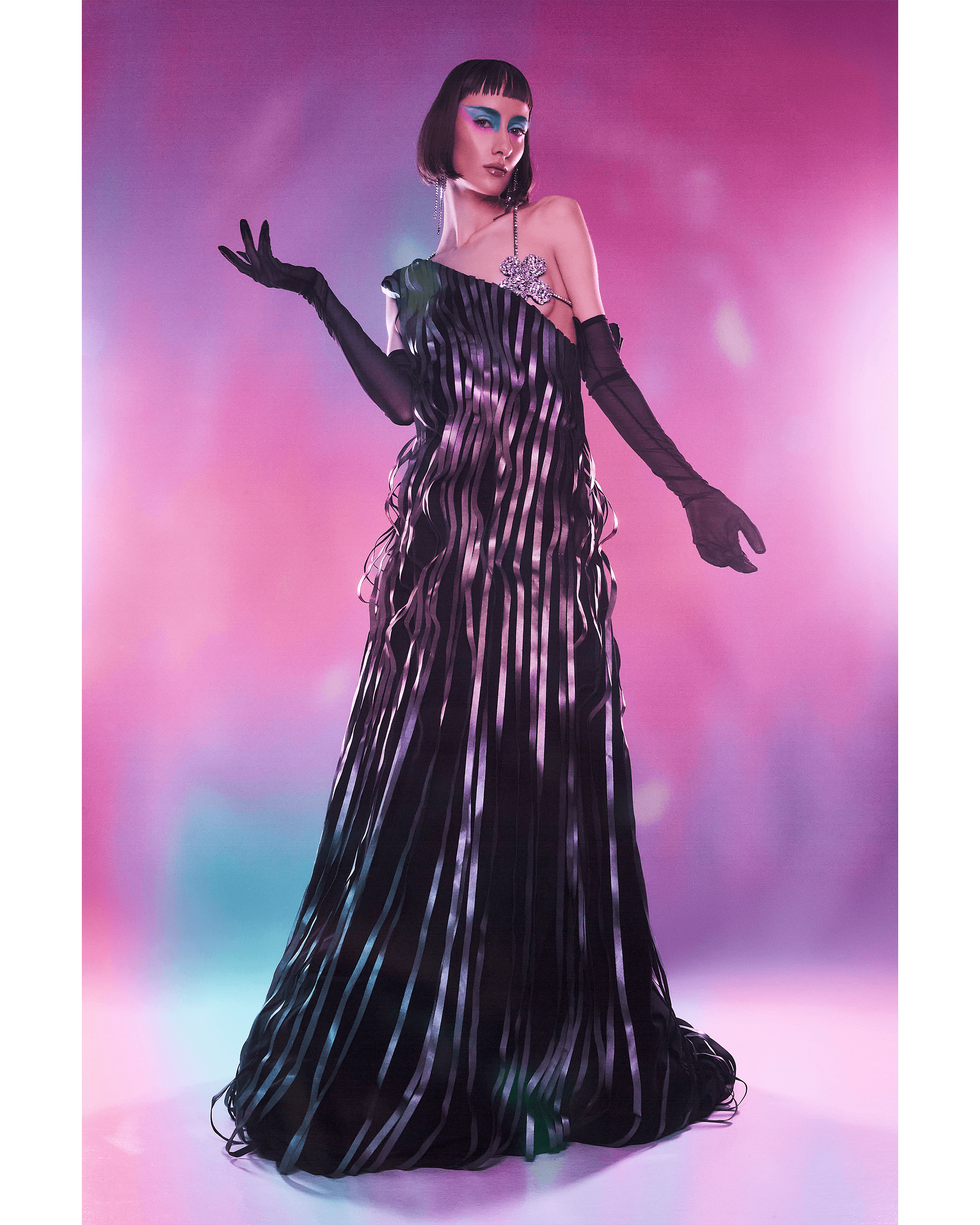 Ultraviolet — Look 14