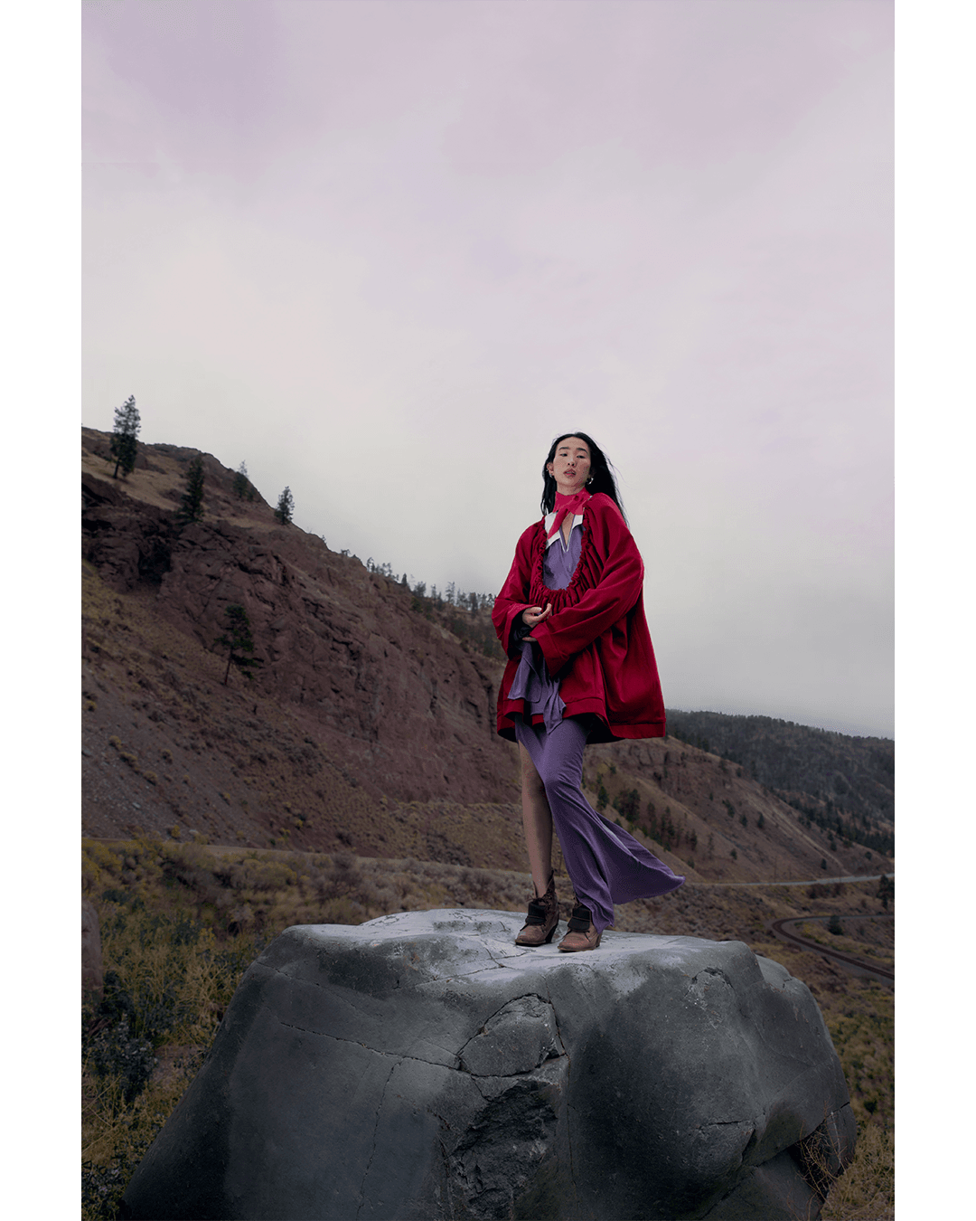 Chasing western suns — Look 3