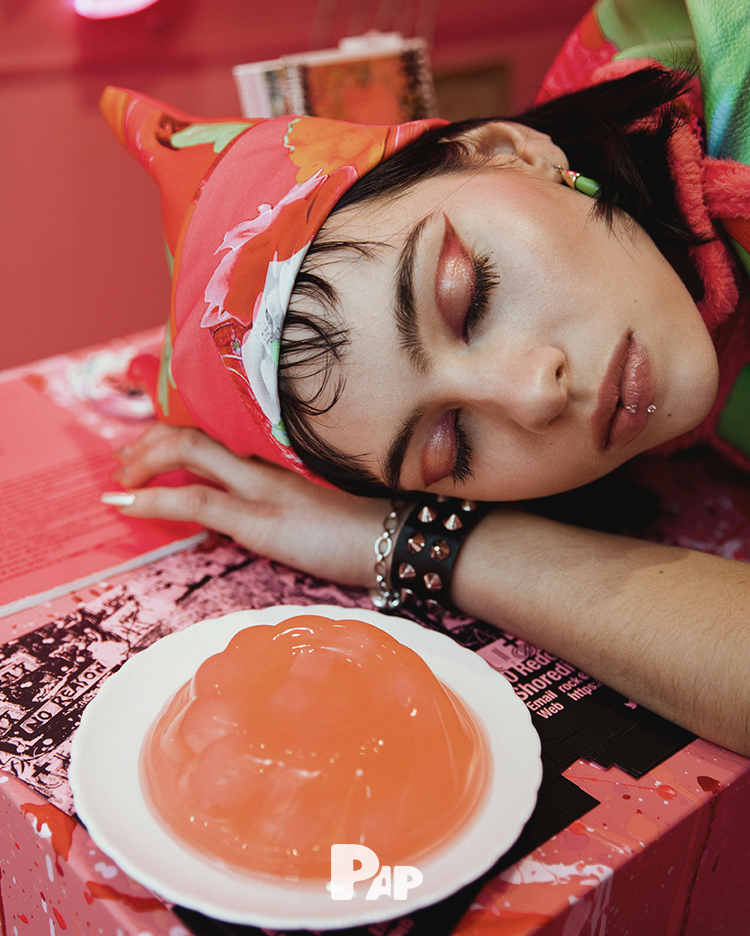 IN MY HEAD — Look 12