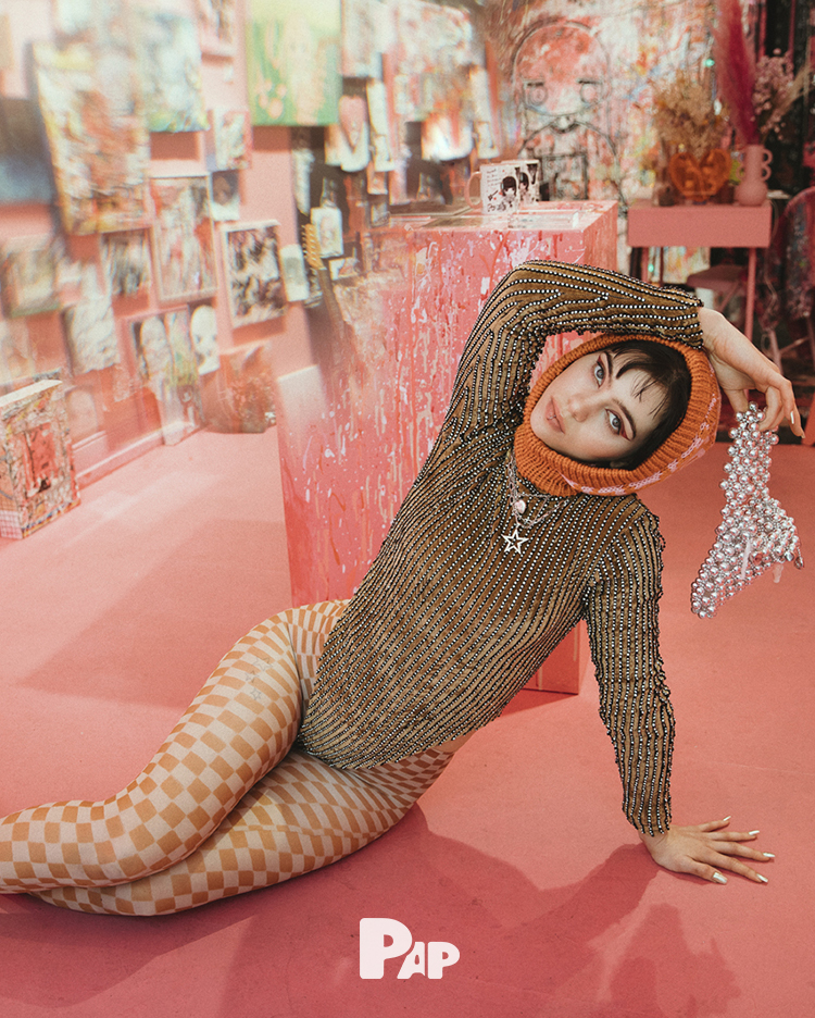 IN MY HEAD — Look 15