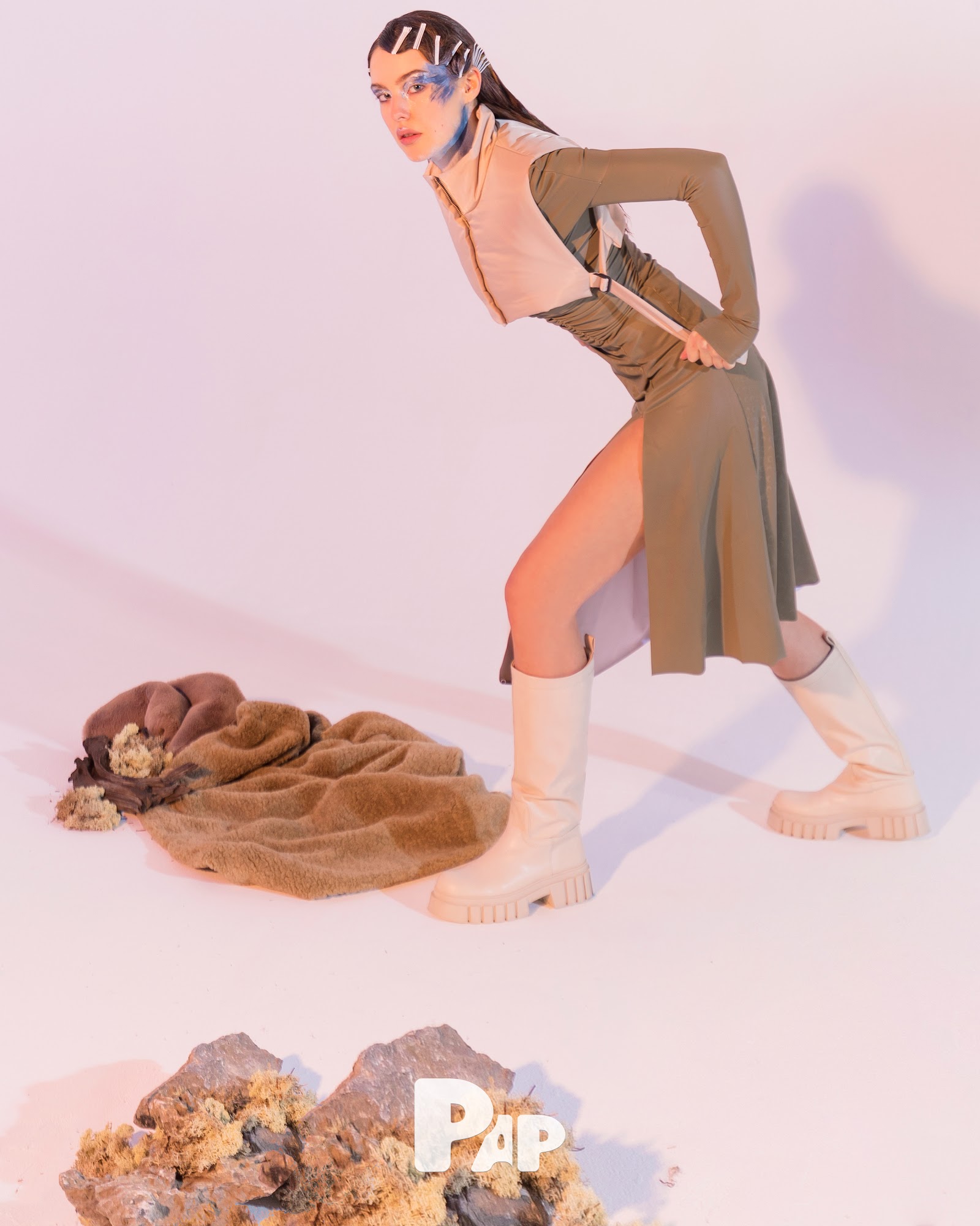 SURVIVAL MODE — Look 3