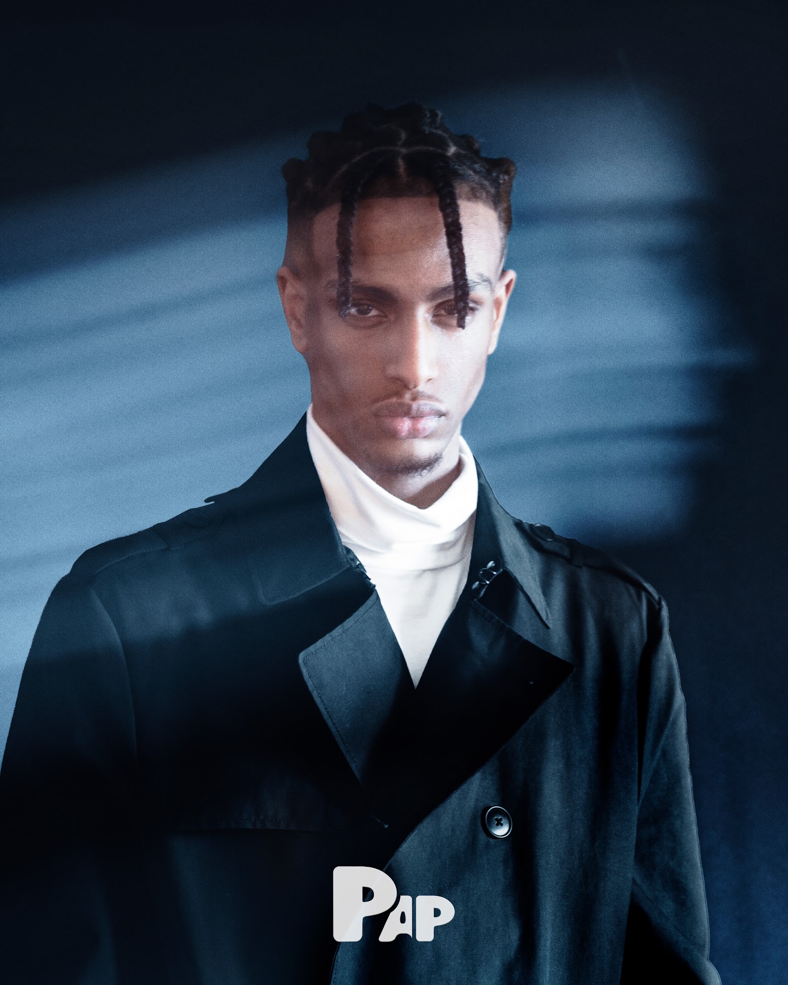 THE MODERN PANOPTICON — Look 12