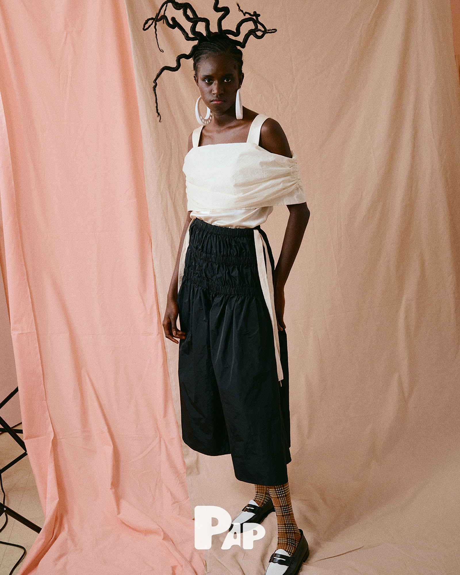 FORMAL INTIMACY — Look 12