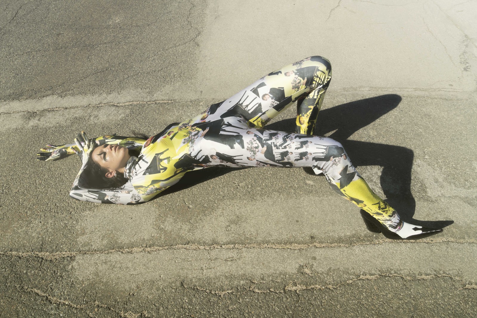 ENDLESS SUMMER — Look 13