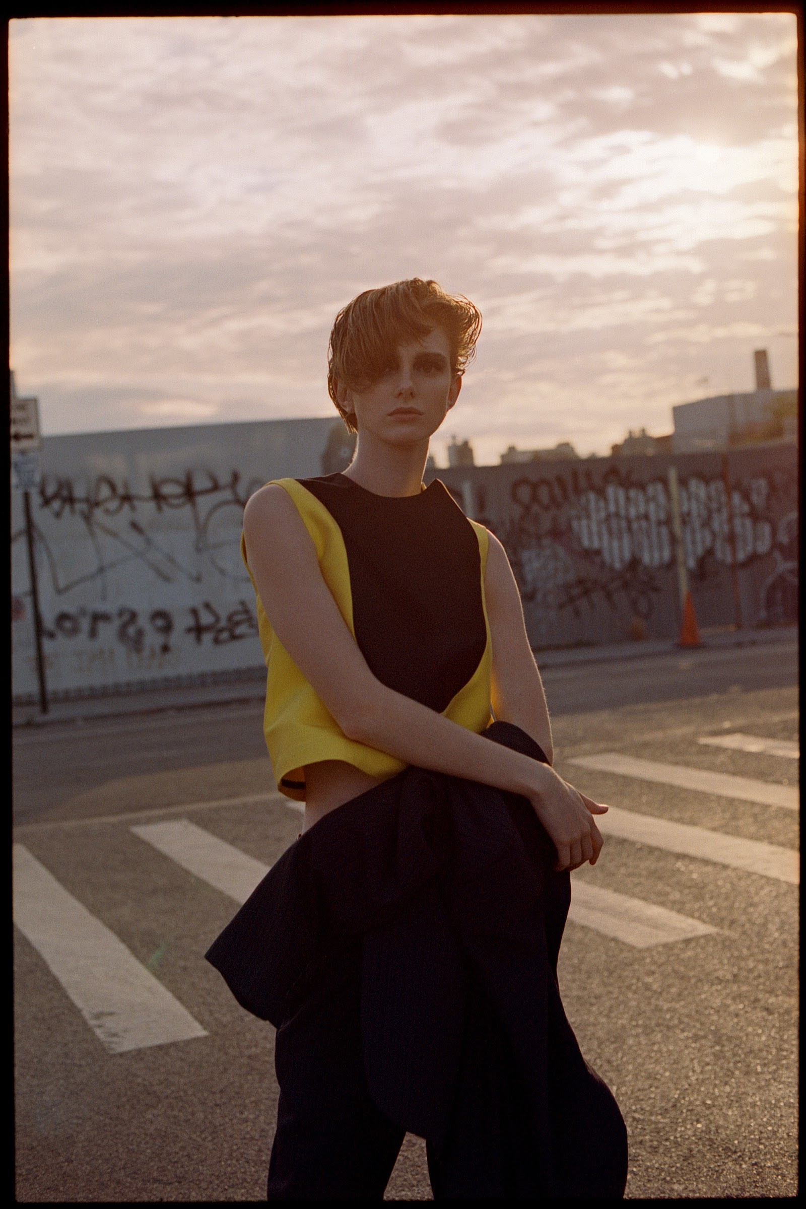INNER TRAVEL — Look 5