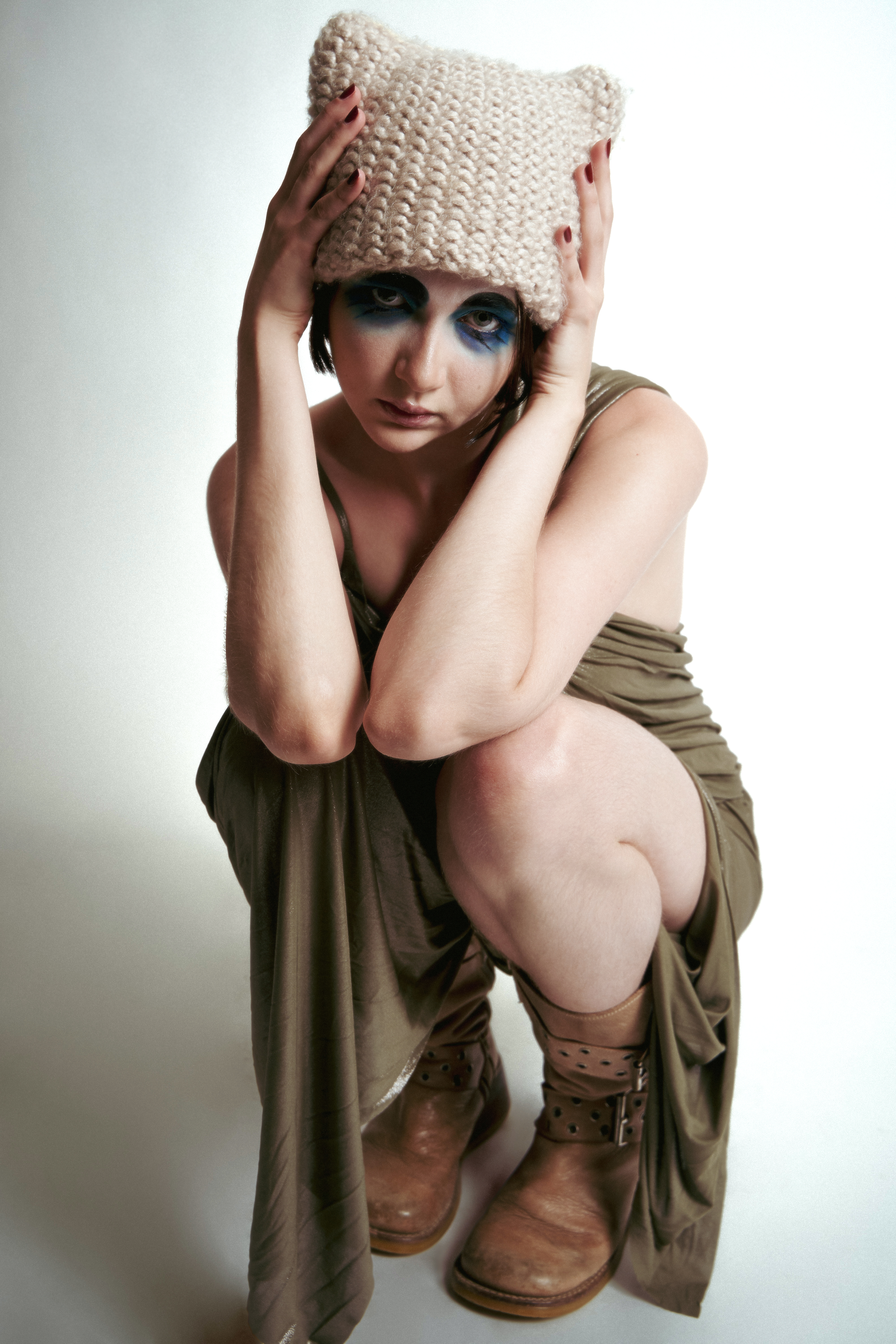 COLOR THEORIES — Look 3