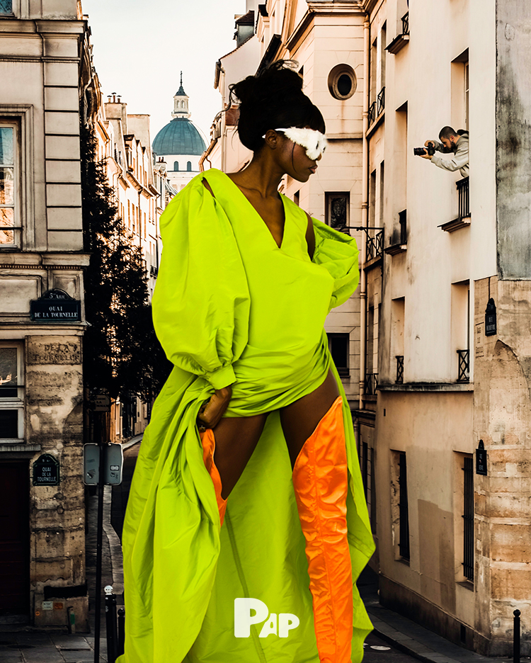 THE POWER OF THE BLACK MOON — Look 3