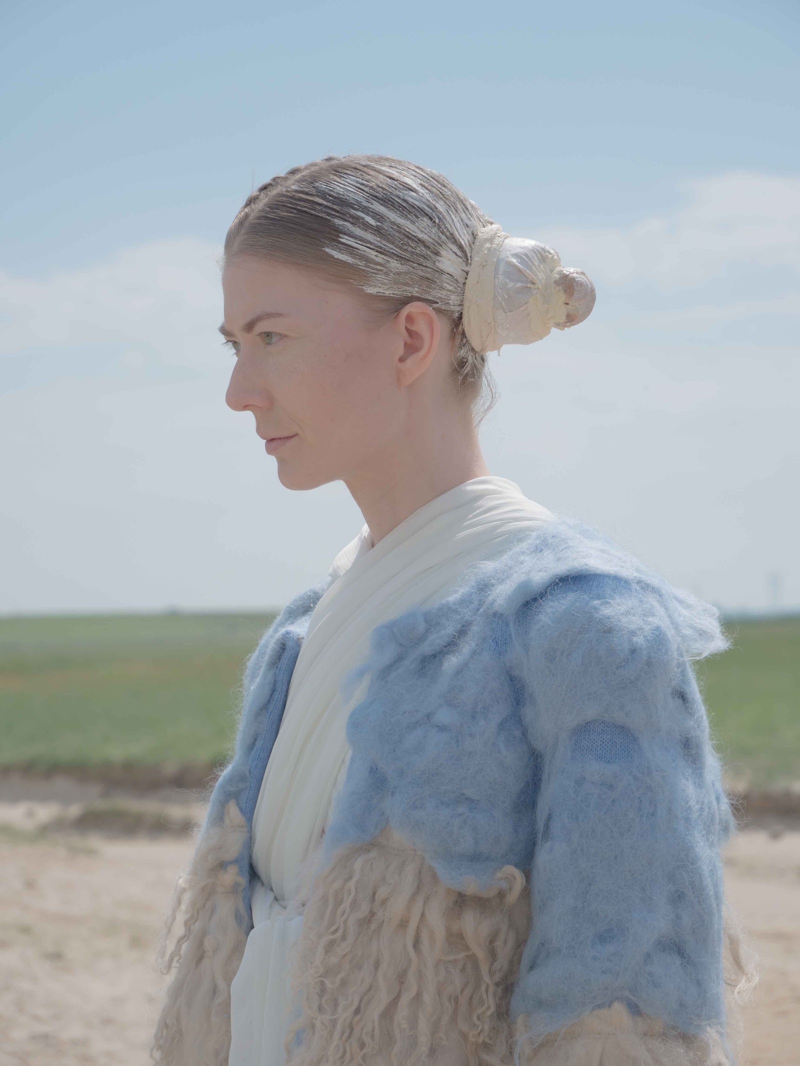 CREATURES — Look 3
