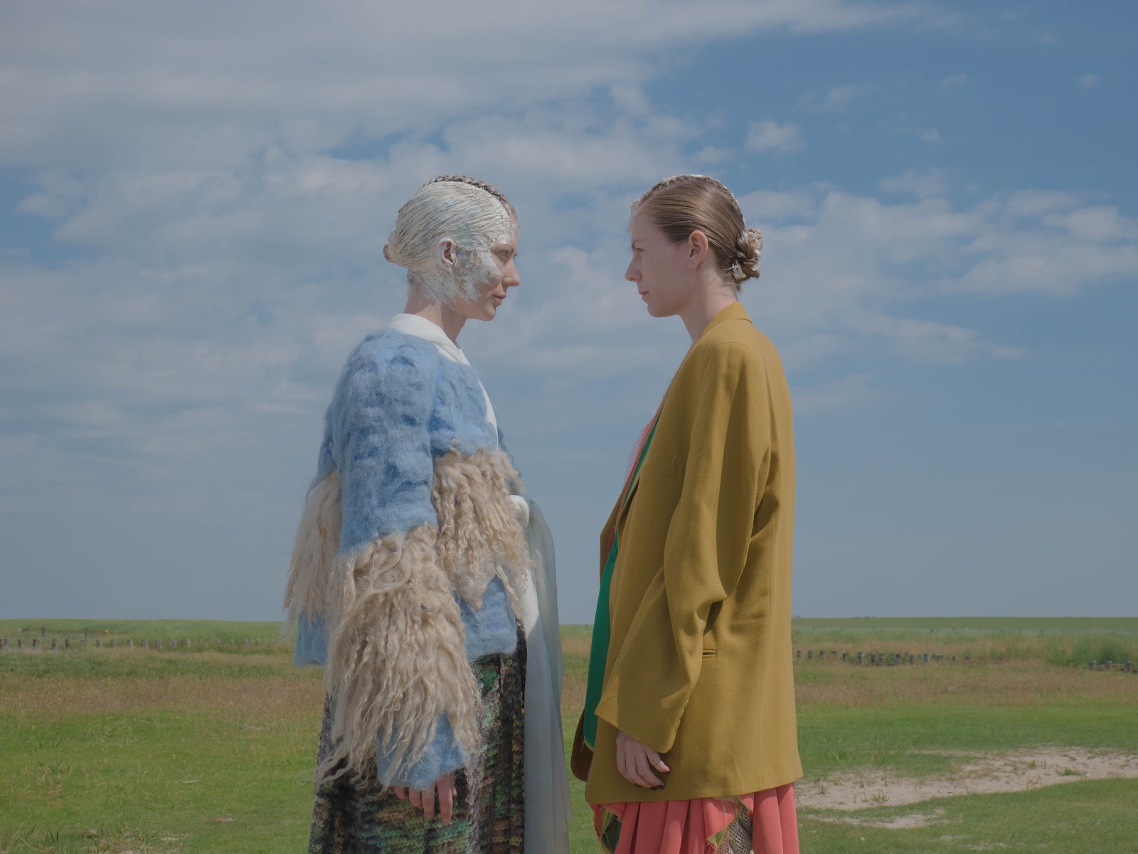 CREATURES — Look 4