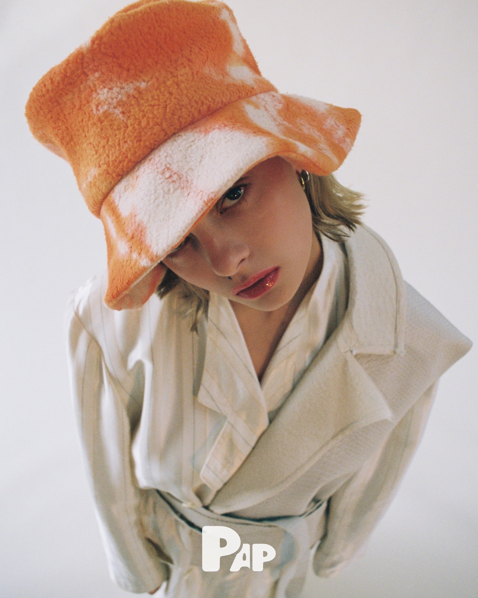 TIME DISTORTION AN EXPERIMENTAL CLINIC — Look 13