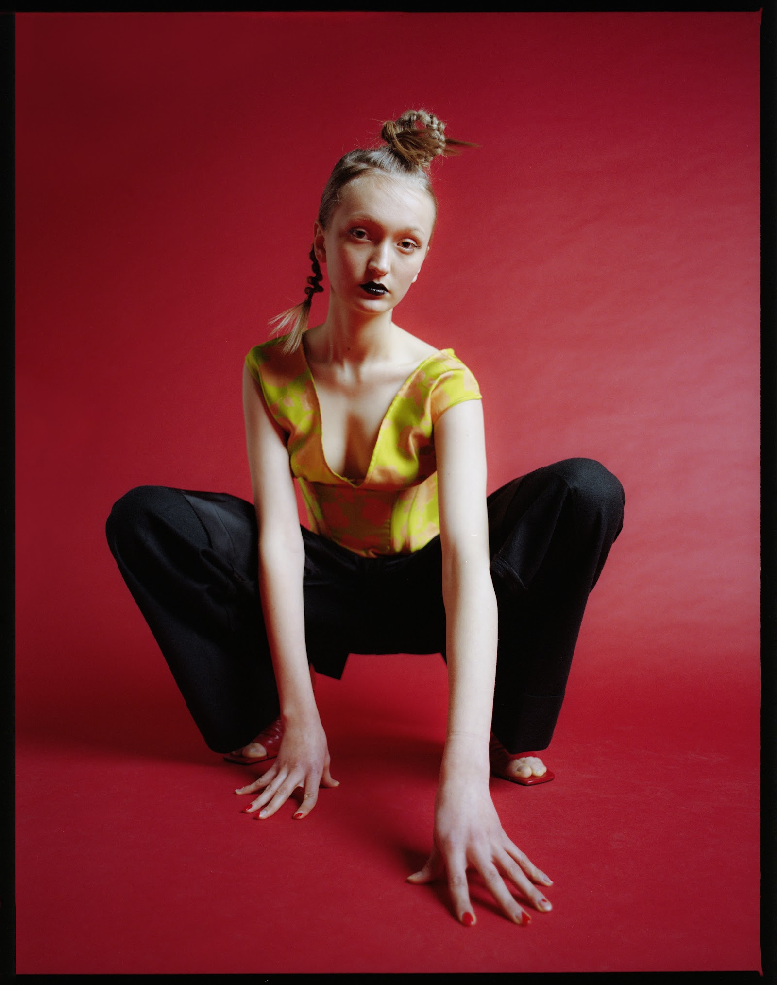 AZALEA — Look 3
