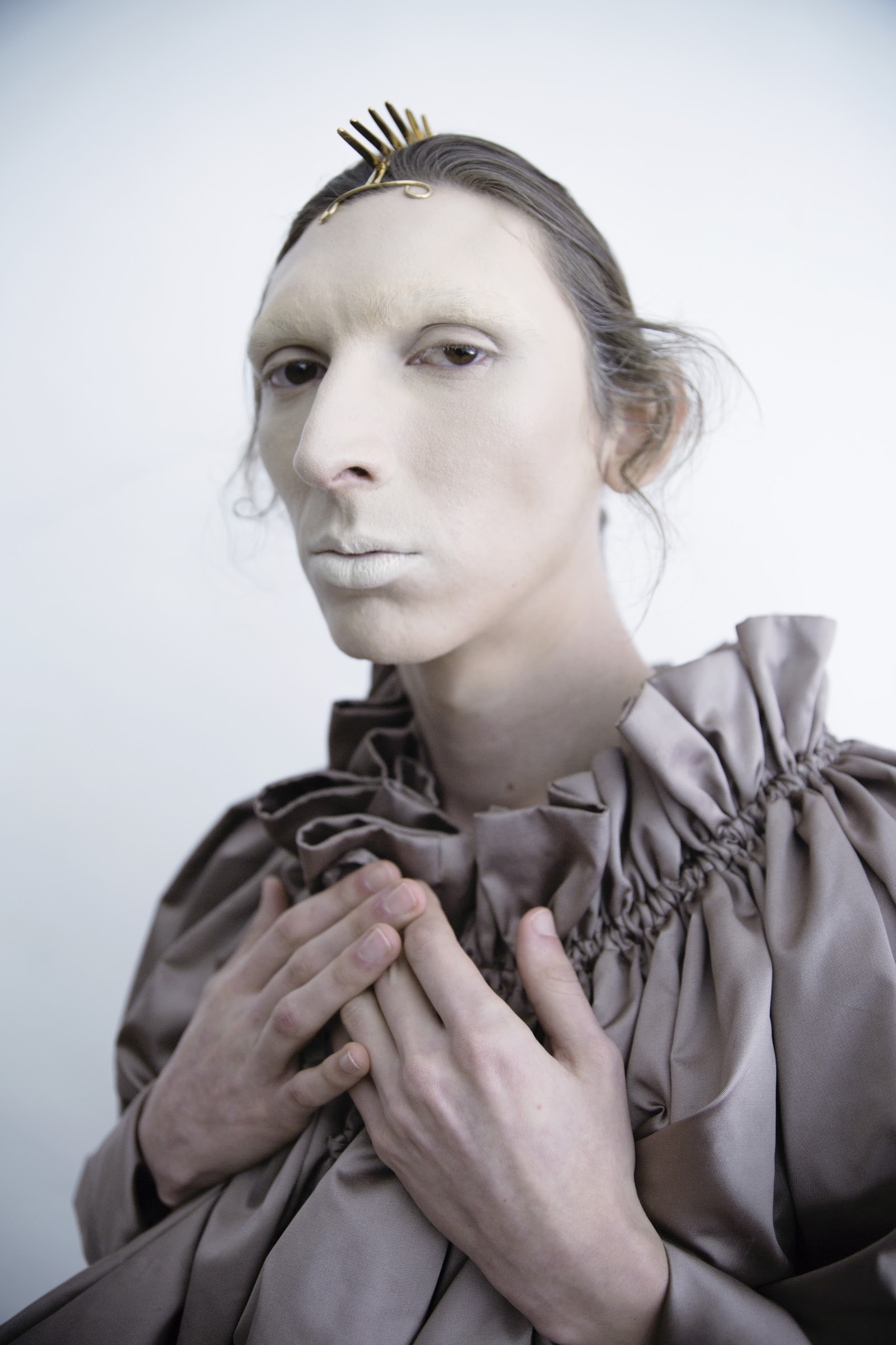 DAYBREAK — Look 3