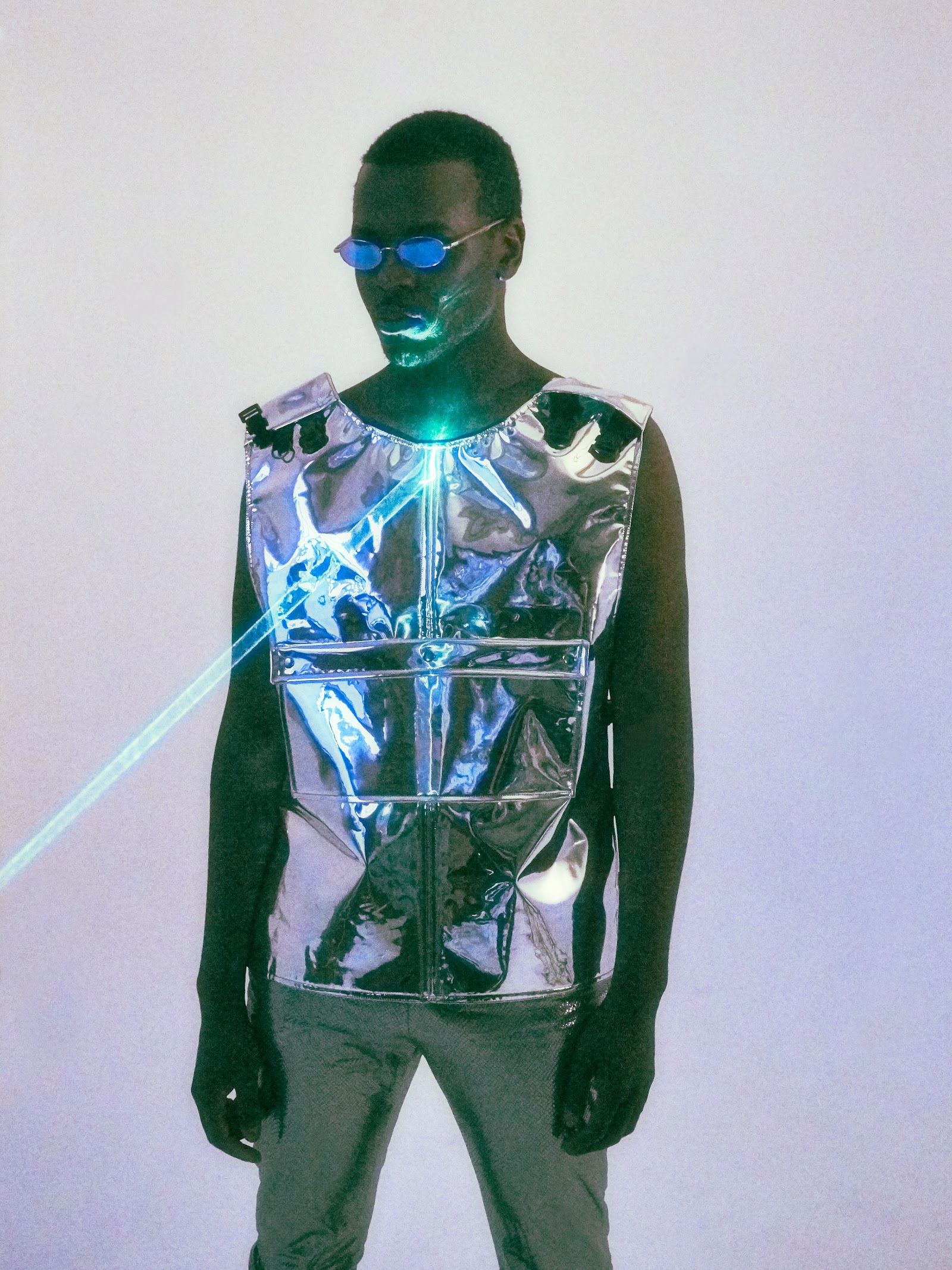 SHINY — Look 19