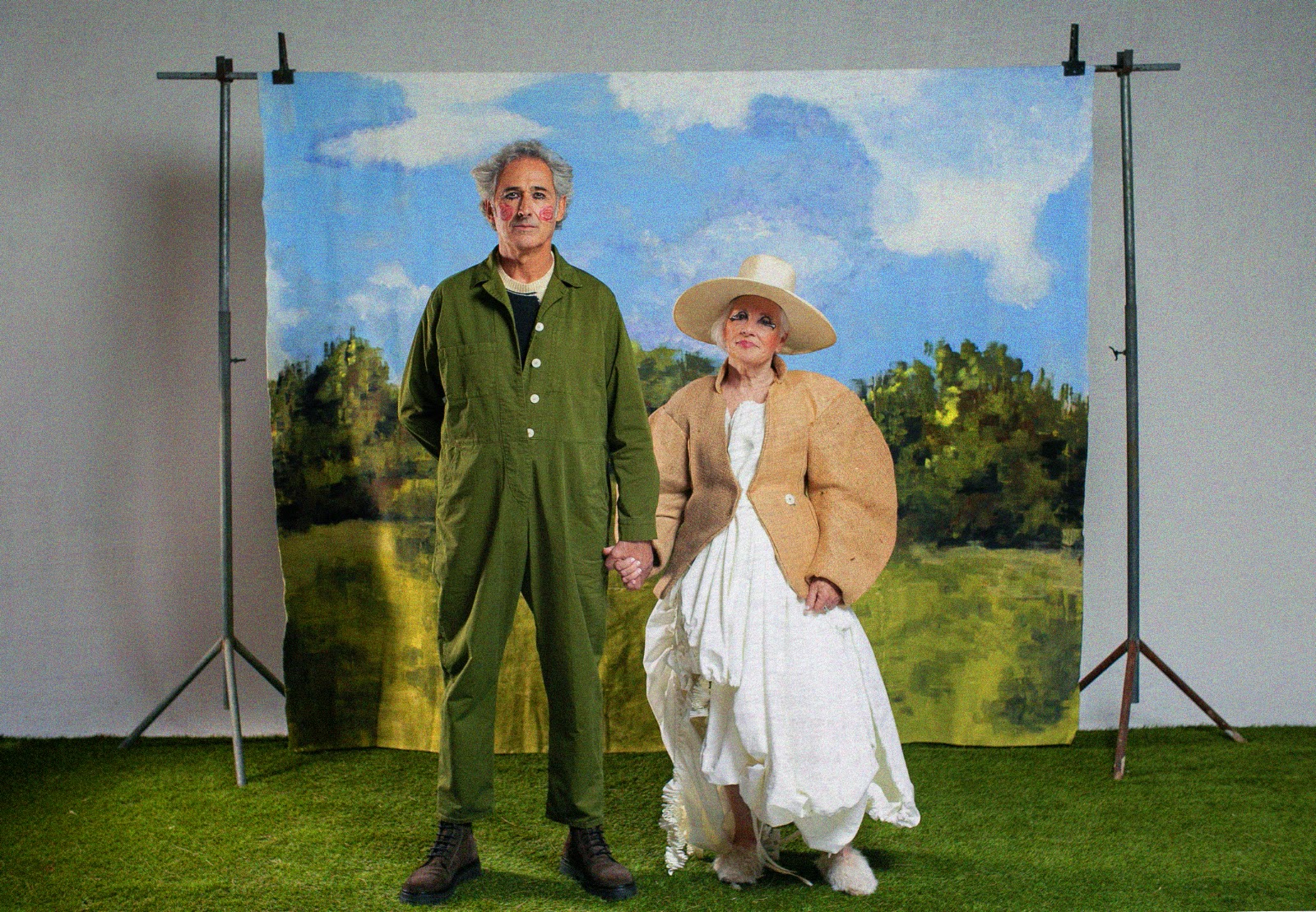 TOUR AROUND THE STATES — Look 9