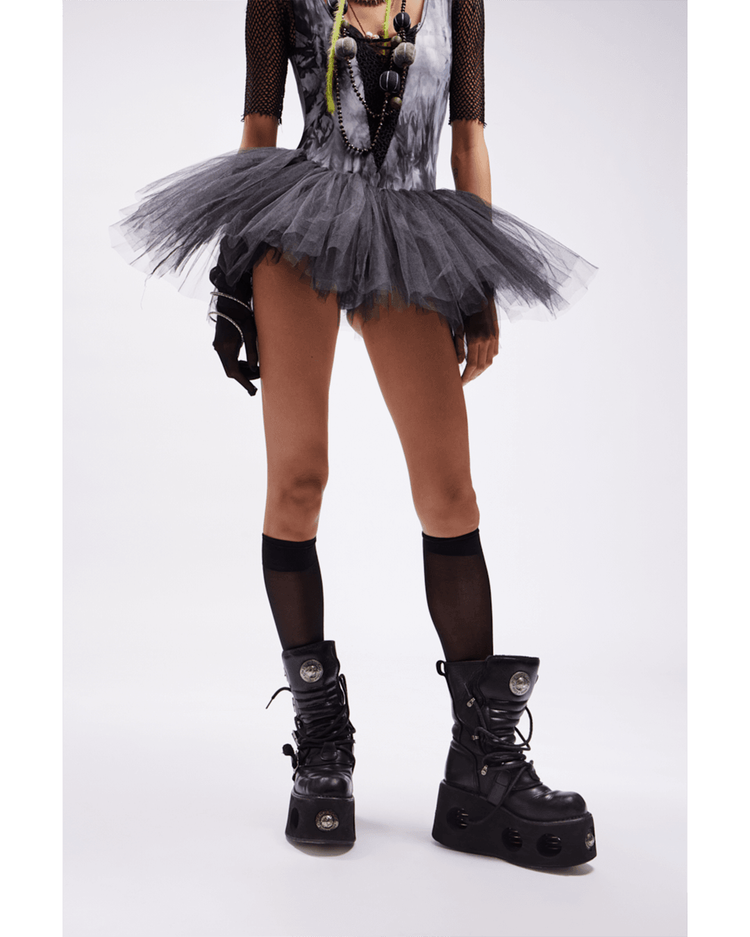 Blackbird — Look 10