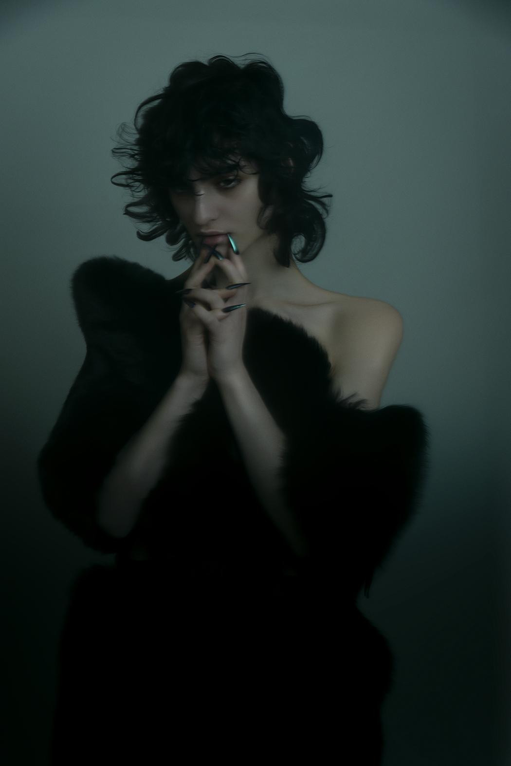 DARK EDITION — Look 3
