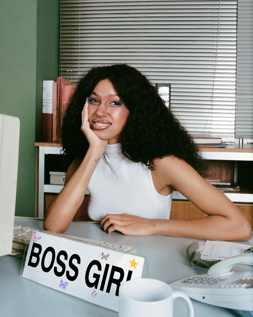 Back to the office by take a nap — Look 12