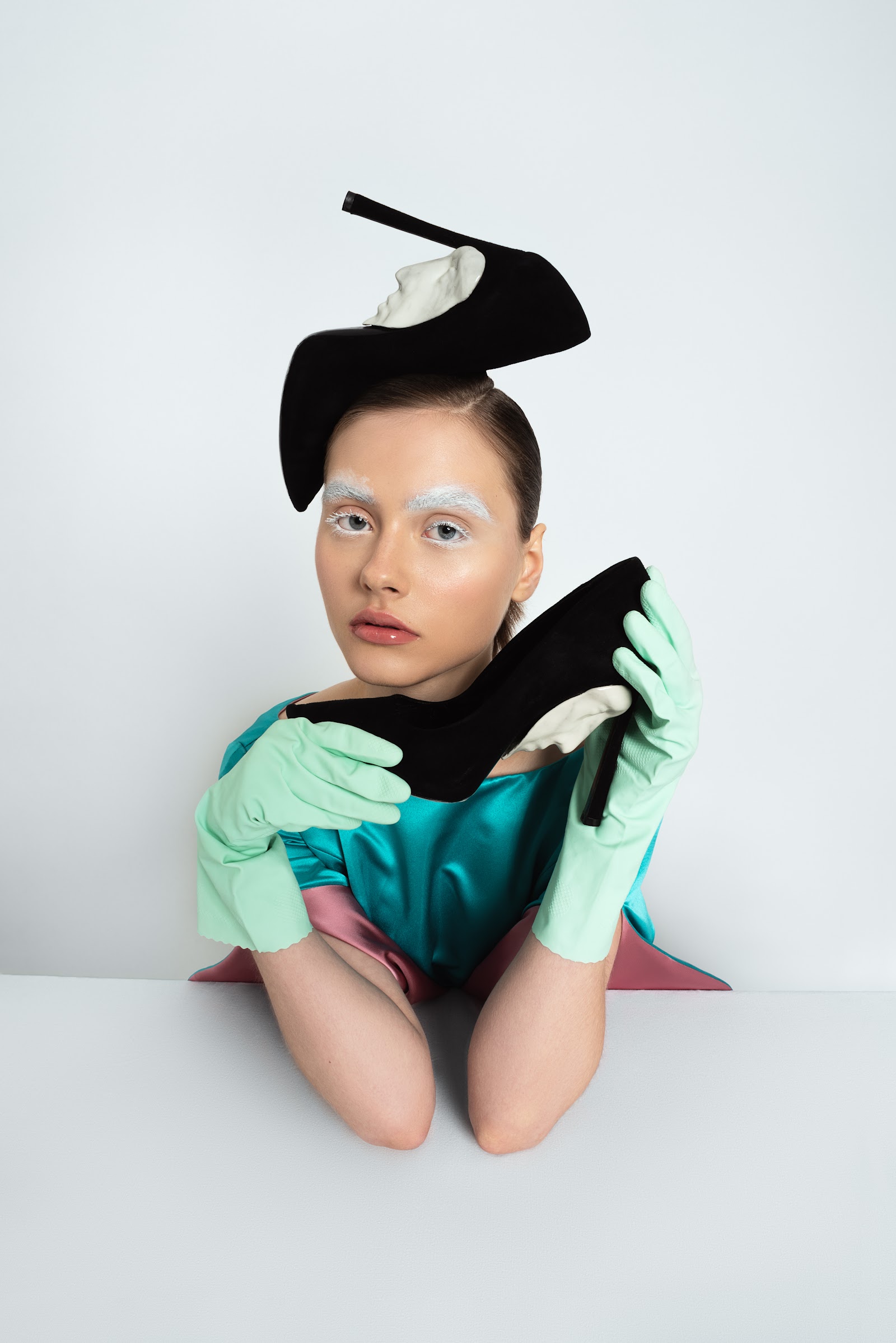 AGAINST INTERPRETATION — Look 12