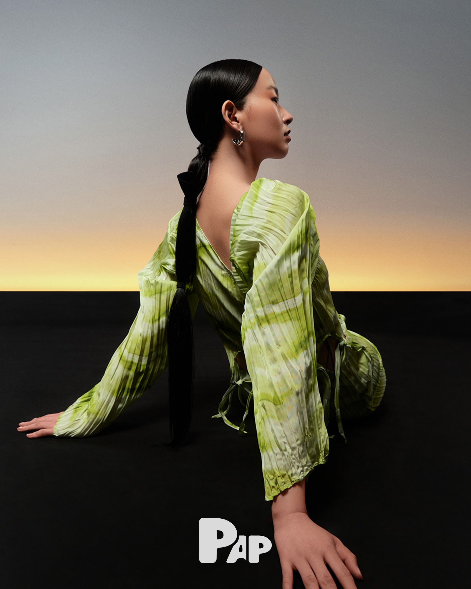 TUNDRA AND BLACK SAND BEACH — Look 8