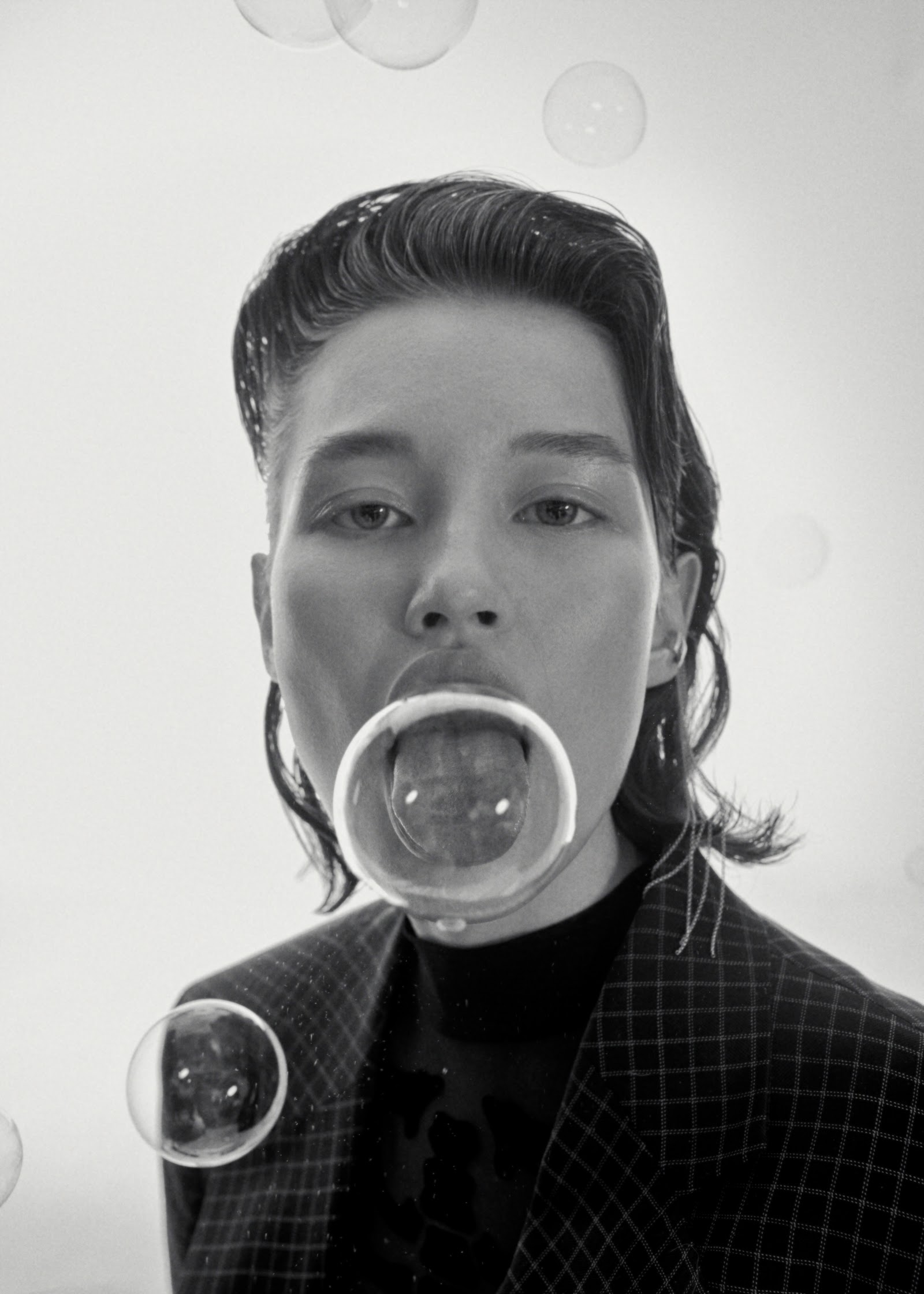 BUBBLE — Look 3