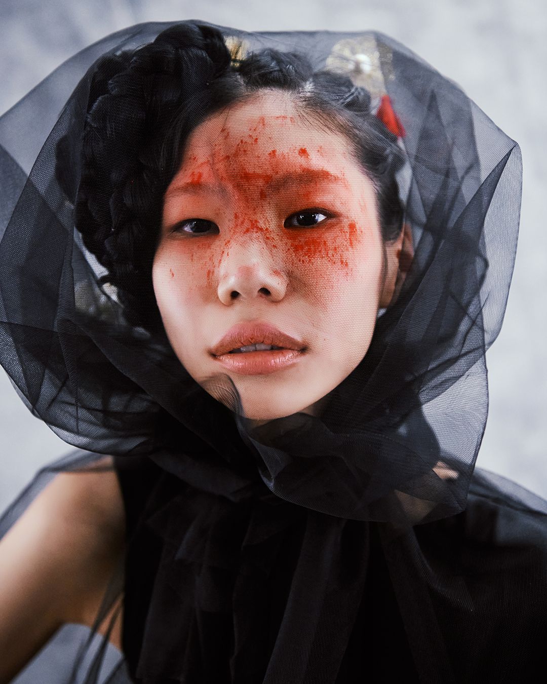 ARTIST-HAEEOHWA — Look 9