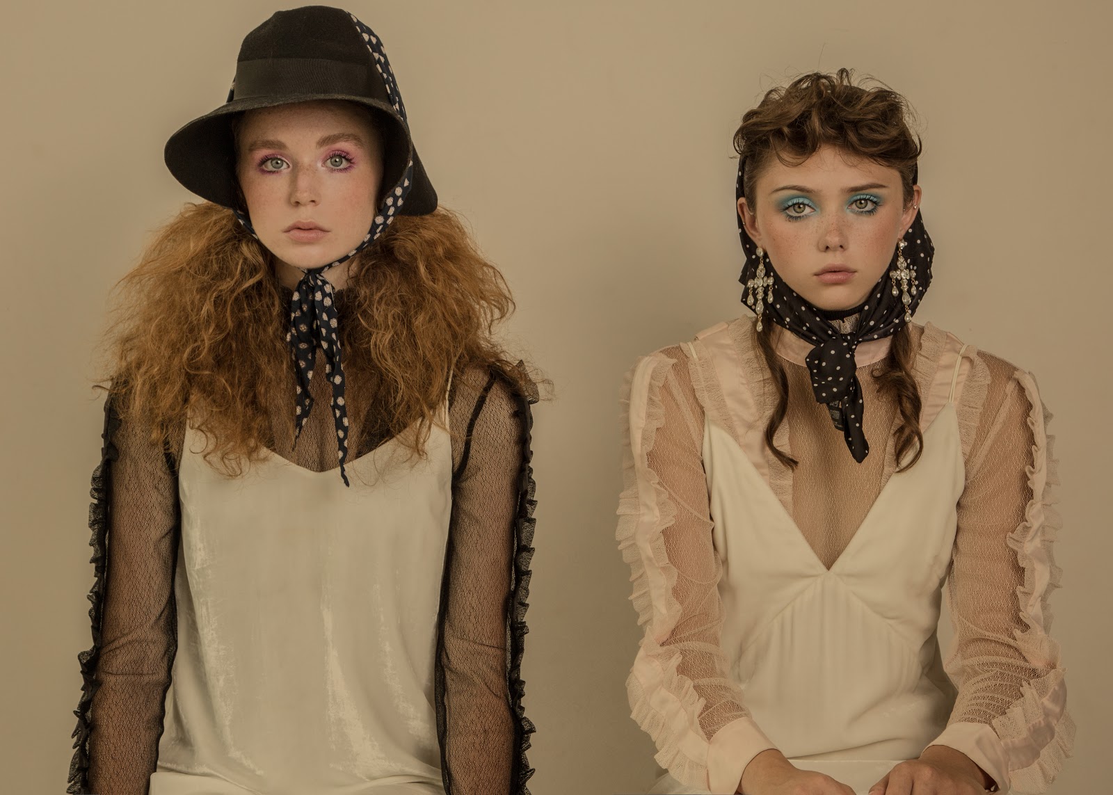THE DOLLS — Look 6