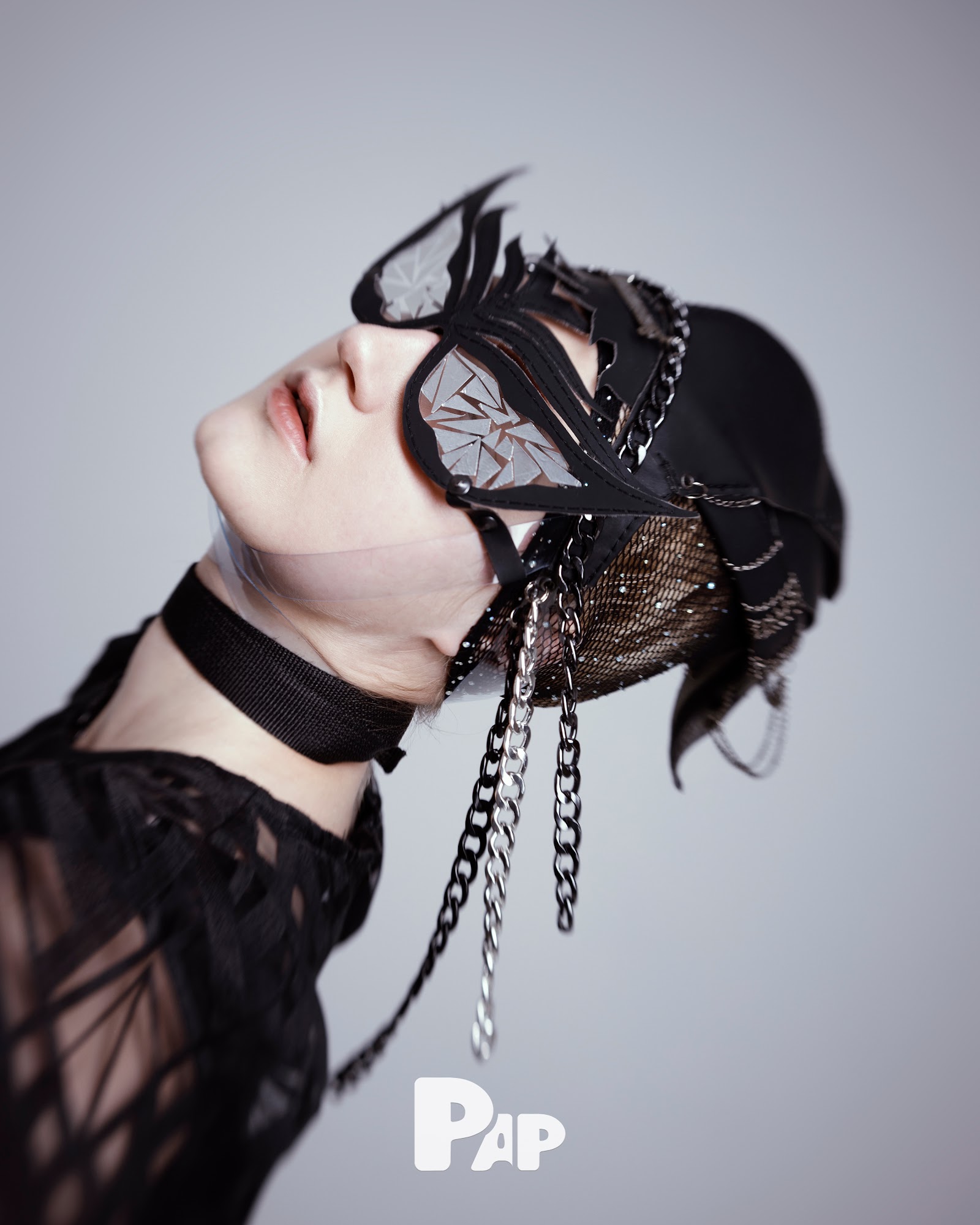 ARCHETYPES — Look 6